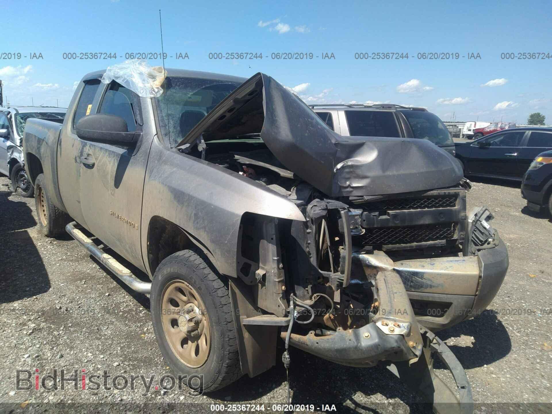Photo 1GCEC19058Z232204 - CHEVROLET SILVERADO 2008