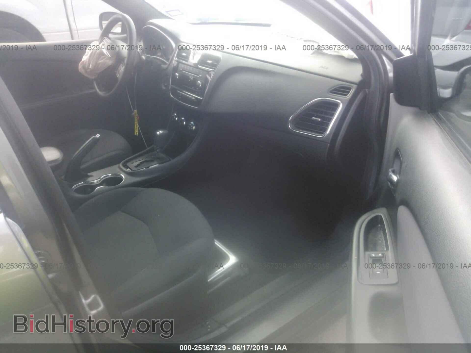 2013 CHRYSLER 200 - VIN: 1C3CCBAB1DN604721 - Фото 5