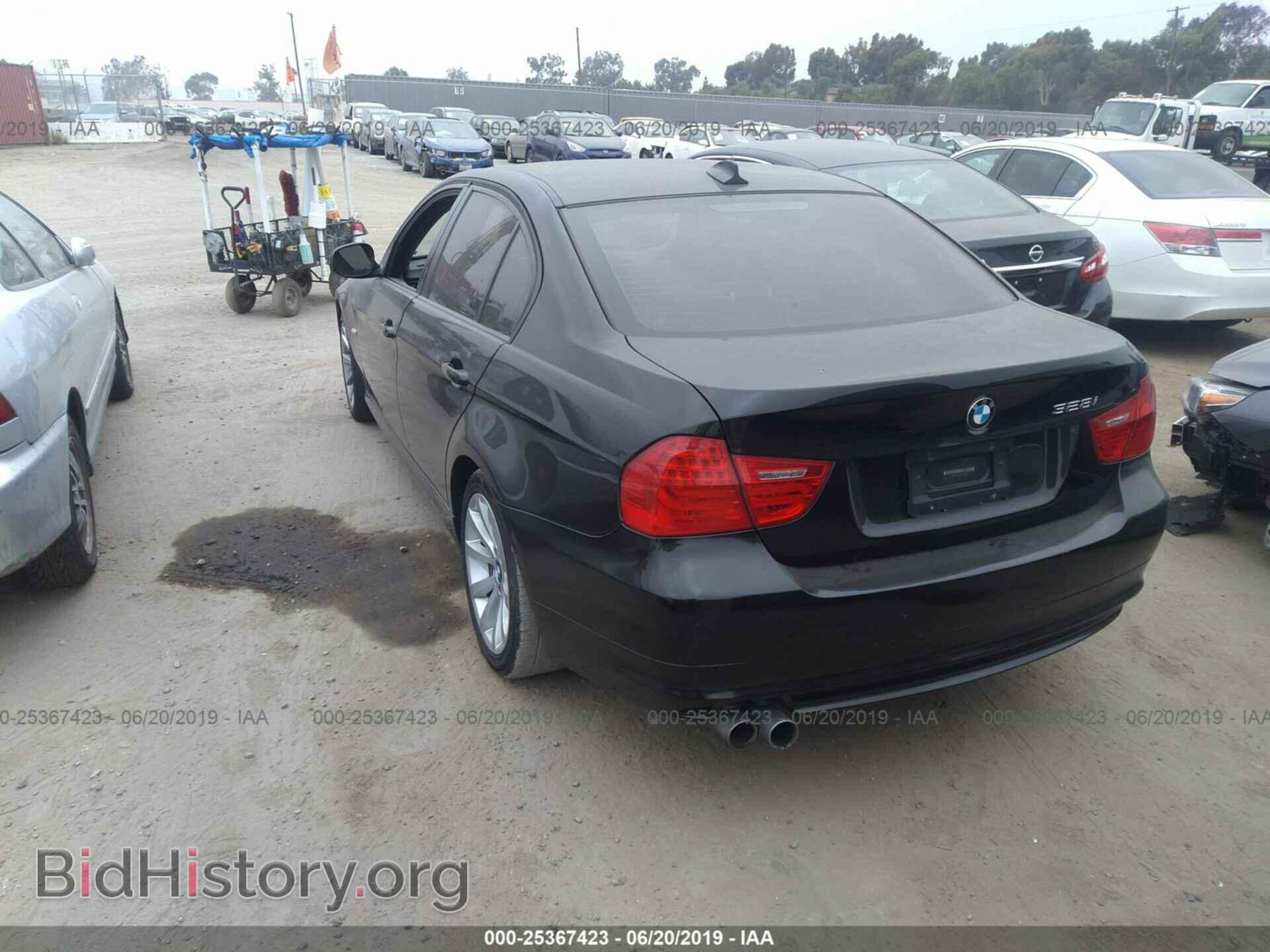 2011 BMW 328 - VIN: WBAPH5C50BA445652 - Фото 3
