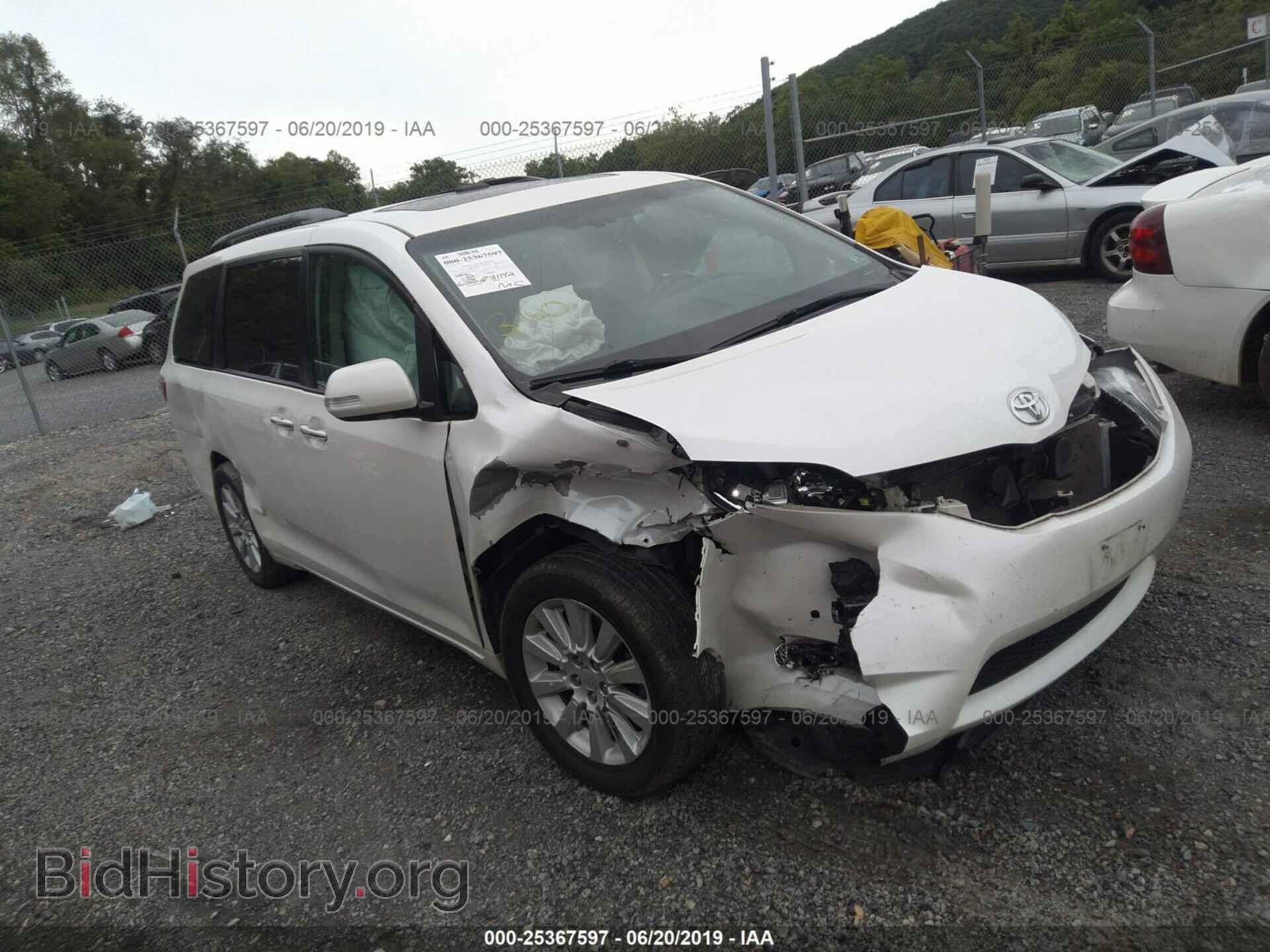 Photo 5TDDK3DC5FS094643 - TOYOTA SIENNA 2015