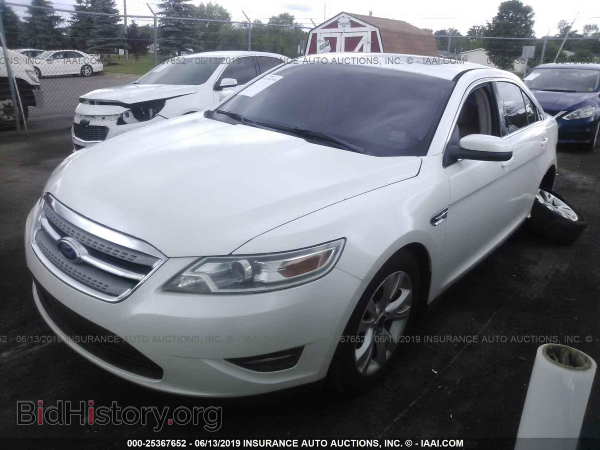 2011 FORD TAURUS - VIN: 1FAHP2EWXBG114384 - Фото 2