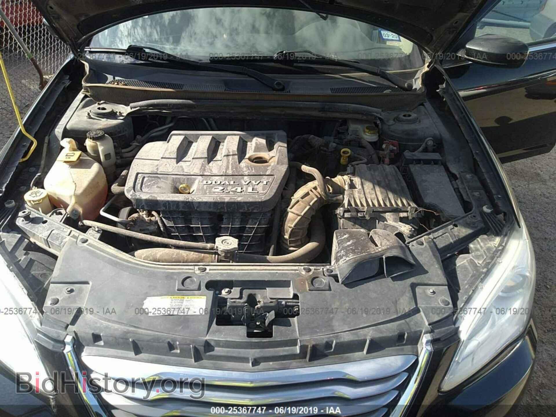 2012 CHRYSLER 200 - VIN: 1C3CCBAB0CN320480 - Photo 10