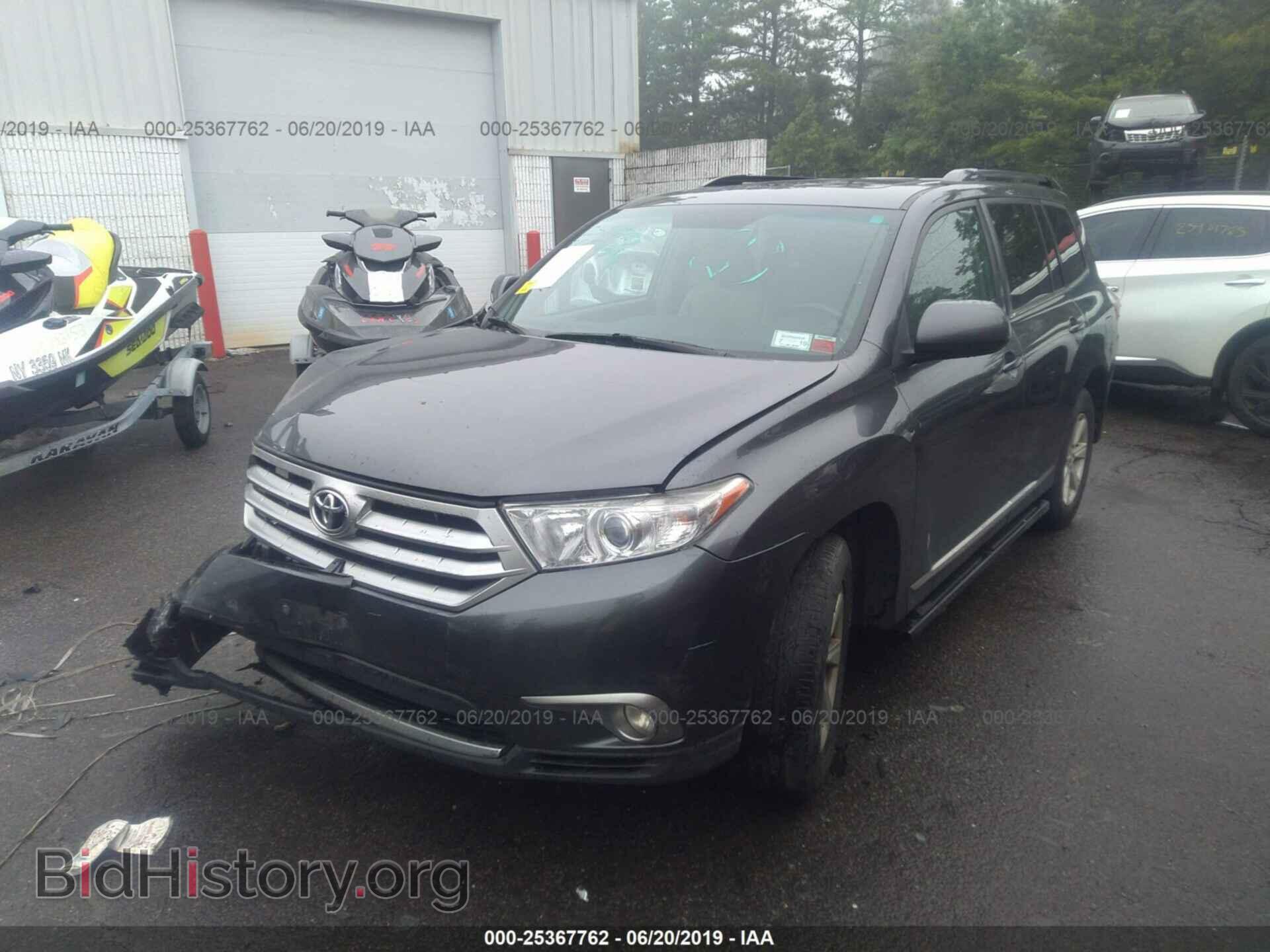 2012 TOYOTA HIGHLANDER - VIN: 5TDBK3EH2CS097769 - Фото 2