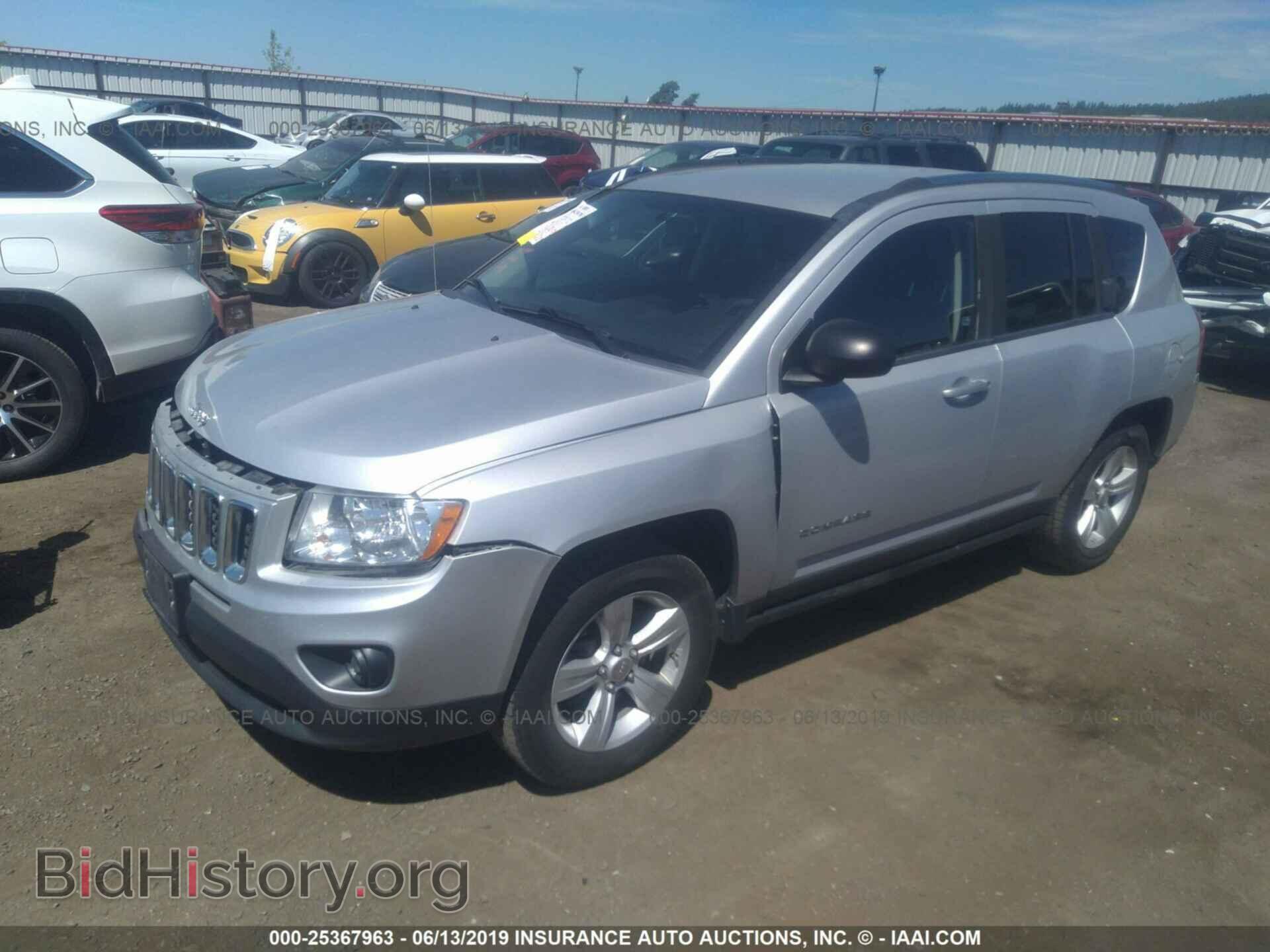 2011 JEEP COMPASS - VIN: 1J4NT4FB4BD260517 - Фото 2