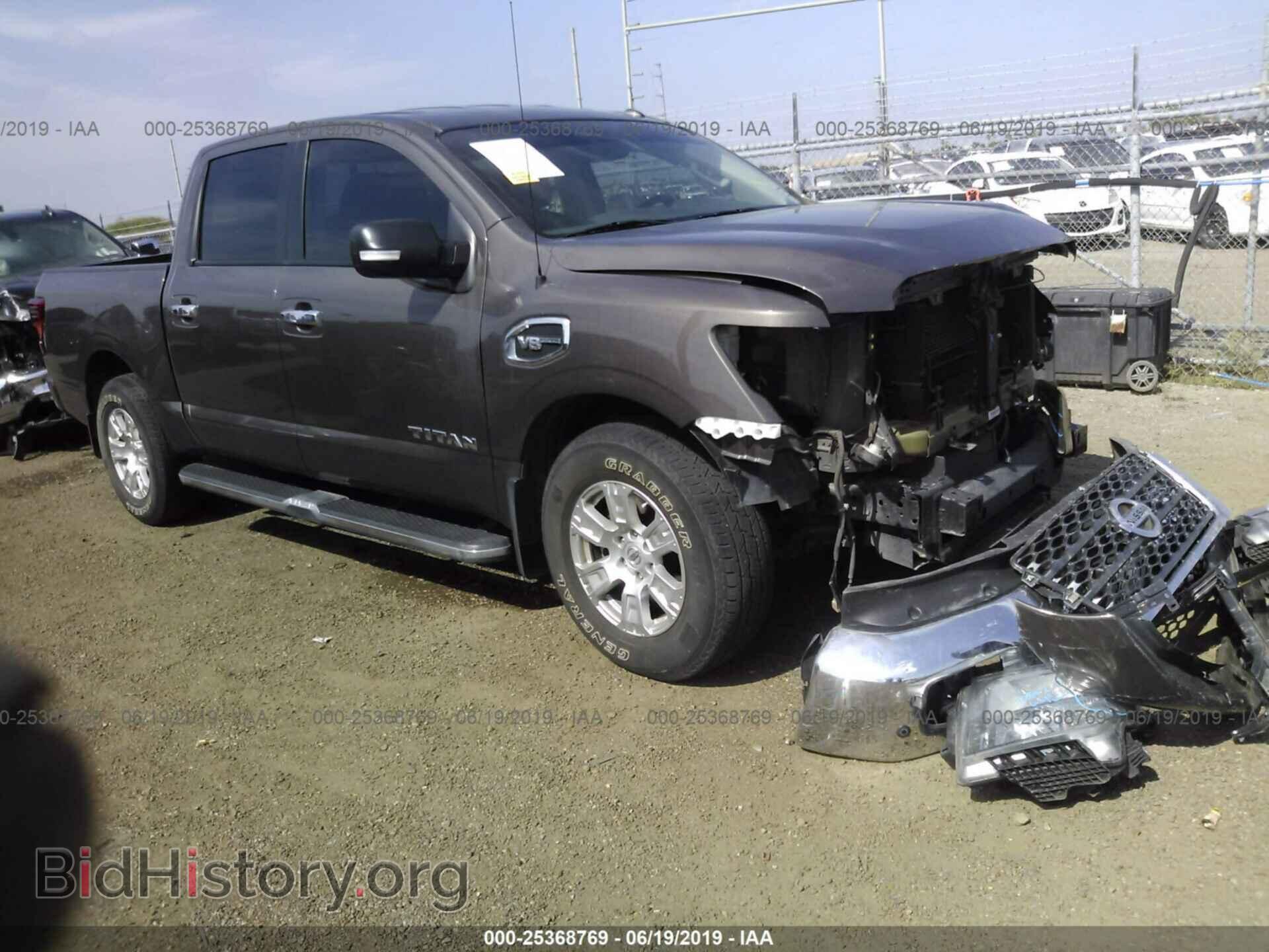 Photo 1N6AA1E64HN514143 - NISSAN TITAN 2017