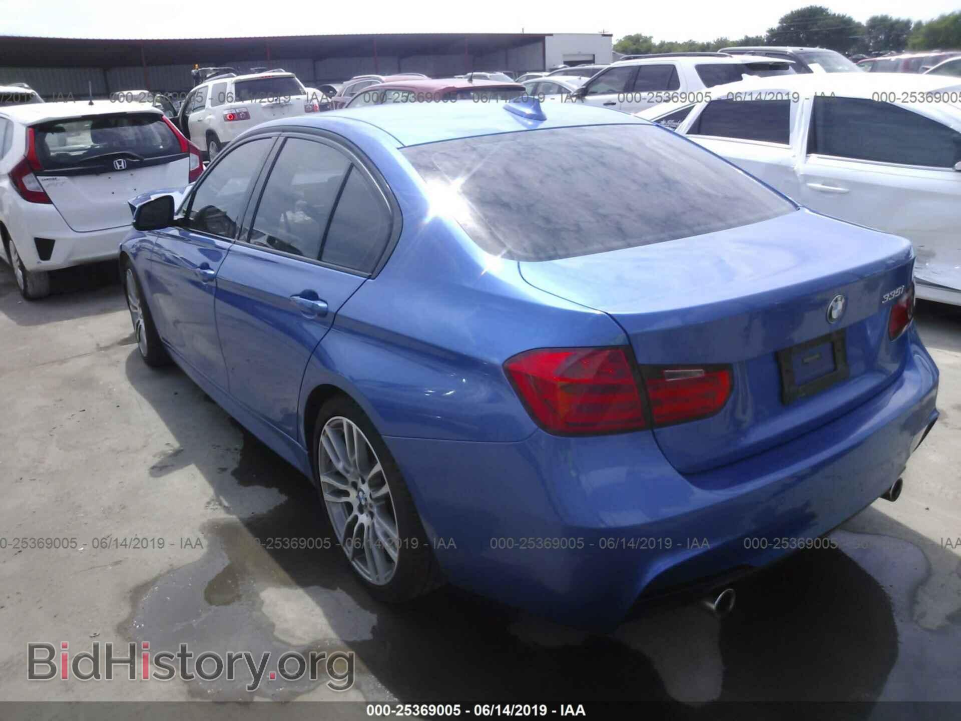2015 BMW 335 - VIN: WBA3A9C5XFKW74589 - Фото 3