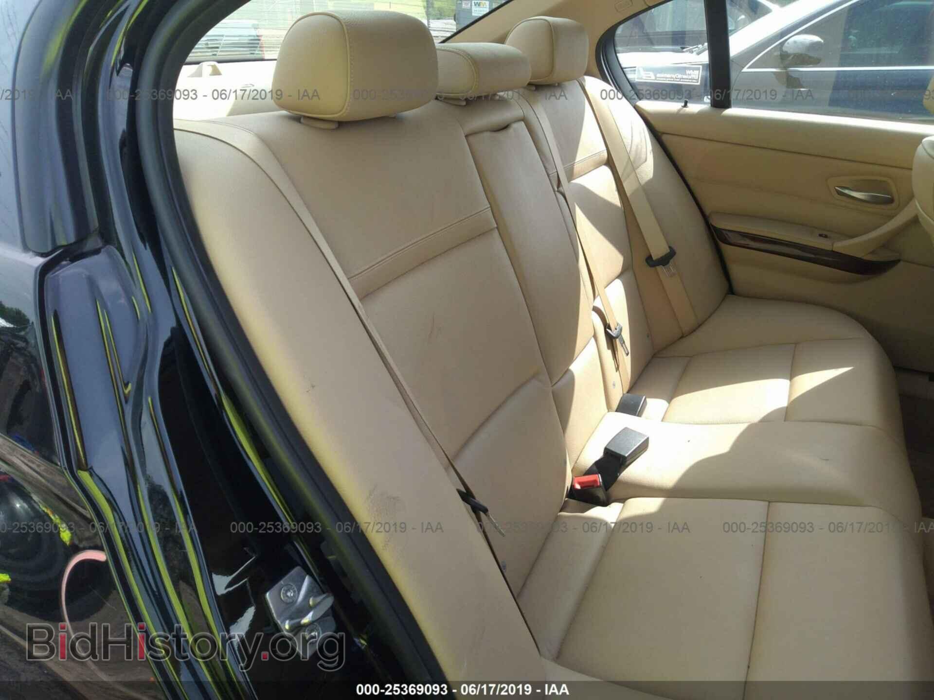 2011 BMW 328 - VIN: WBAPK5C59BF122107 - Фото 8
