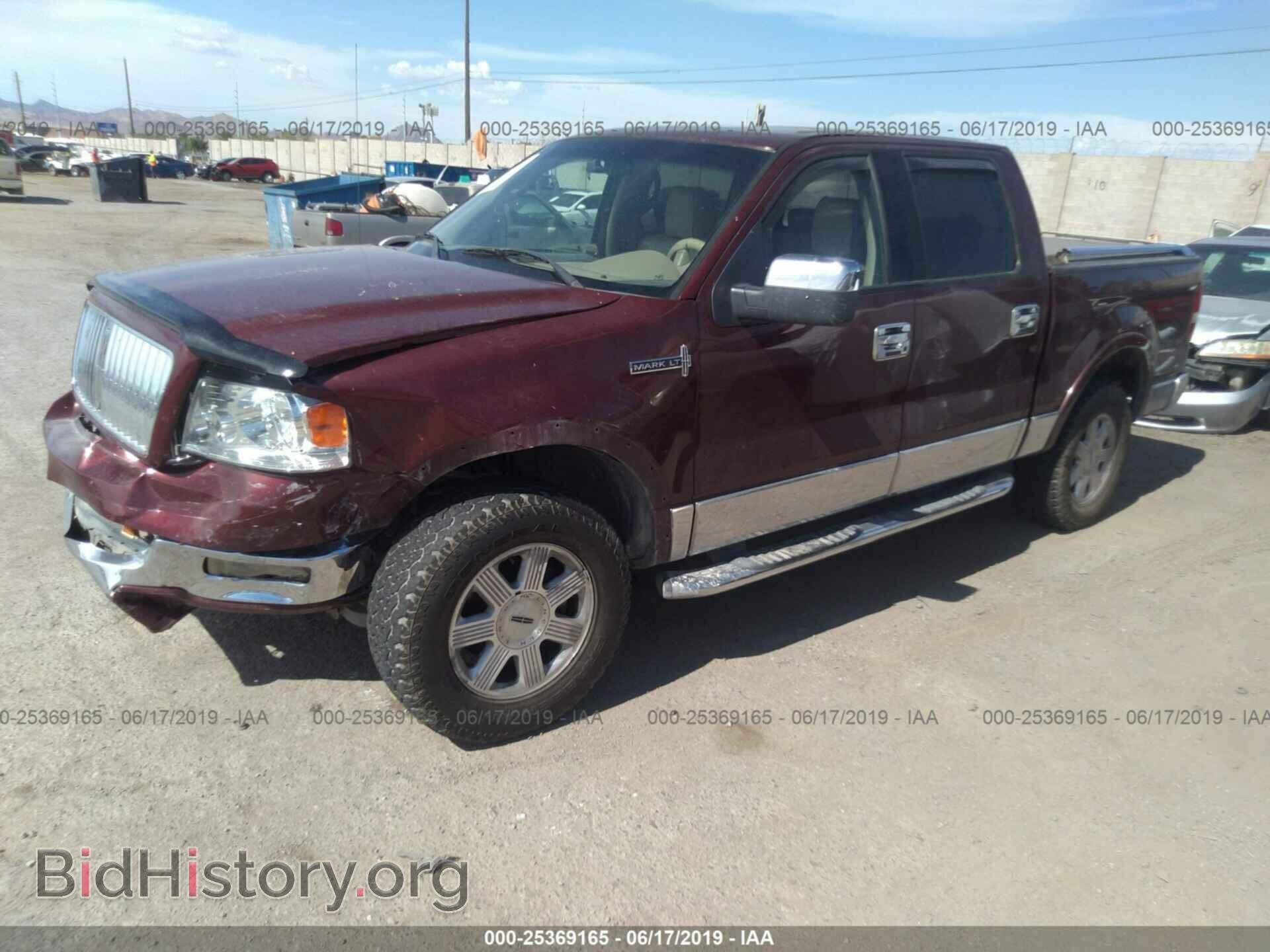 2006 LINCOLN MARK LT - VIN: 5LTPW18536FJ07548 - Photo 2