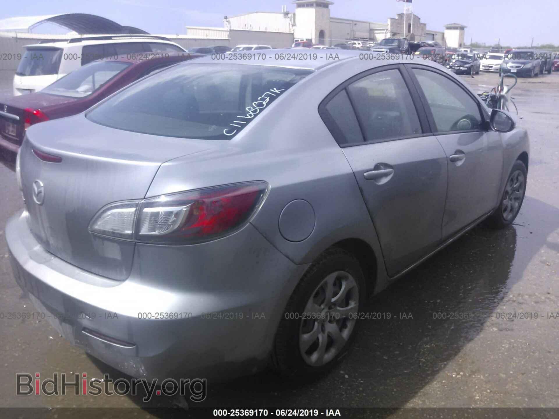 2013 MAZDA 3 - VIN: JM1BL1TF5D1798517 - Photo 4
