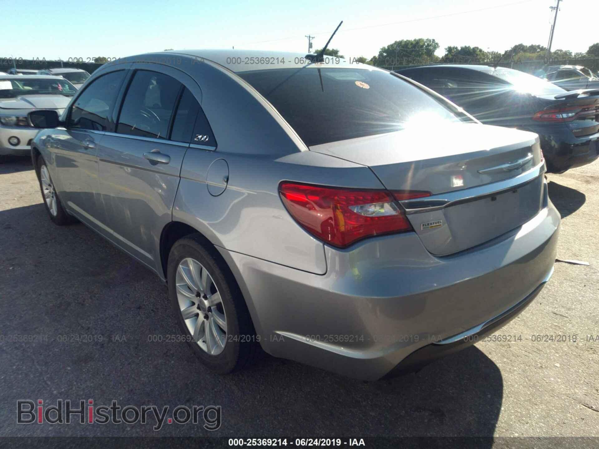 2014 CHRYSLER 200 - VIN: 1C3CCBBG0EN144754 - Фото 3