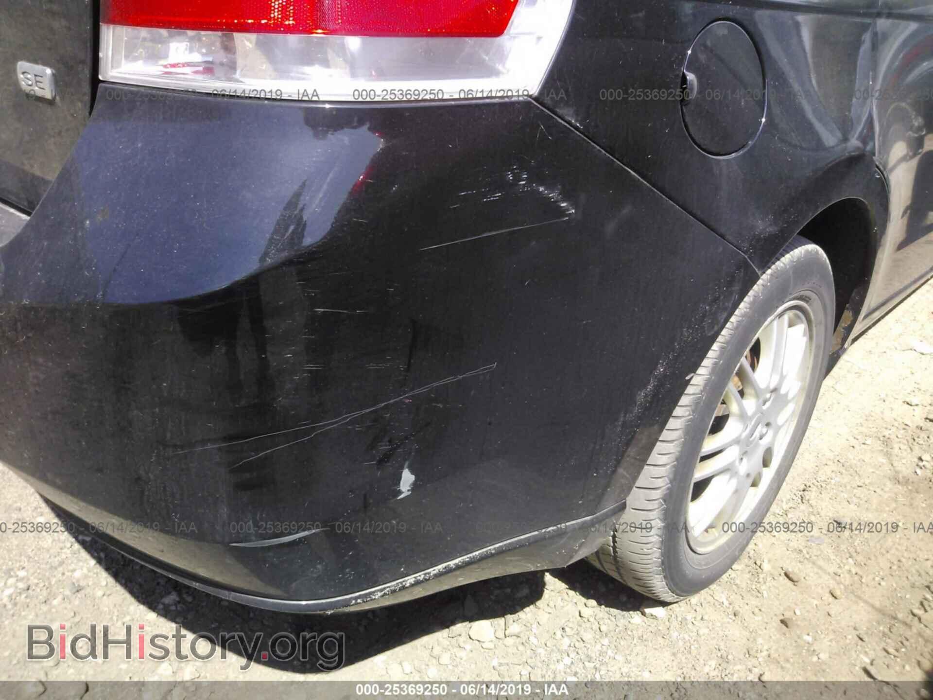 2010 FORD FOCUS - VIN: 1FAHP3FN2AW151221 - Photo 6