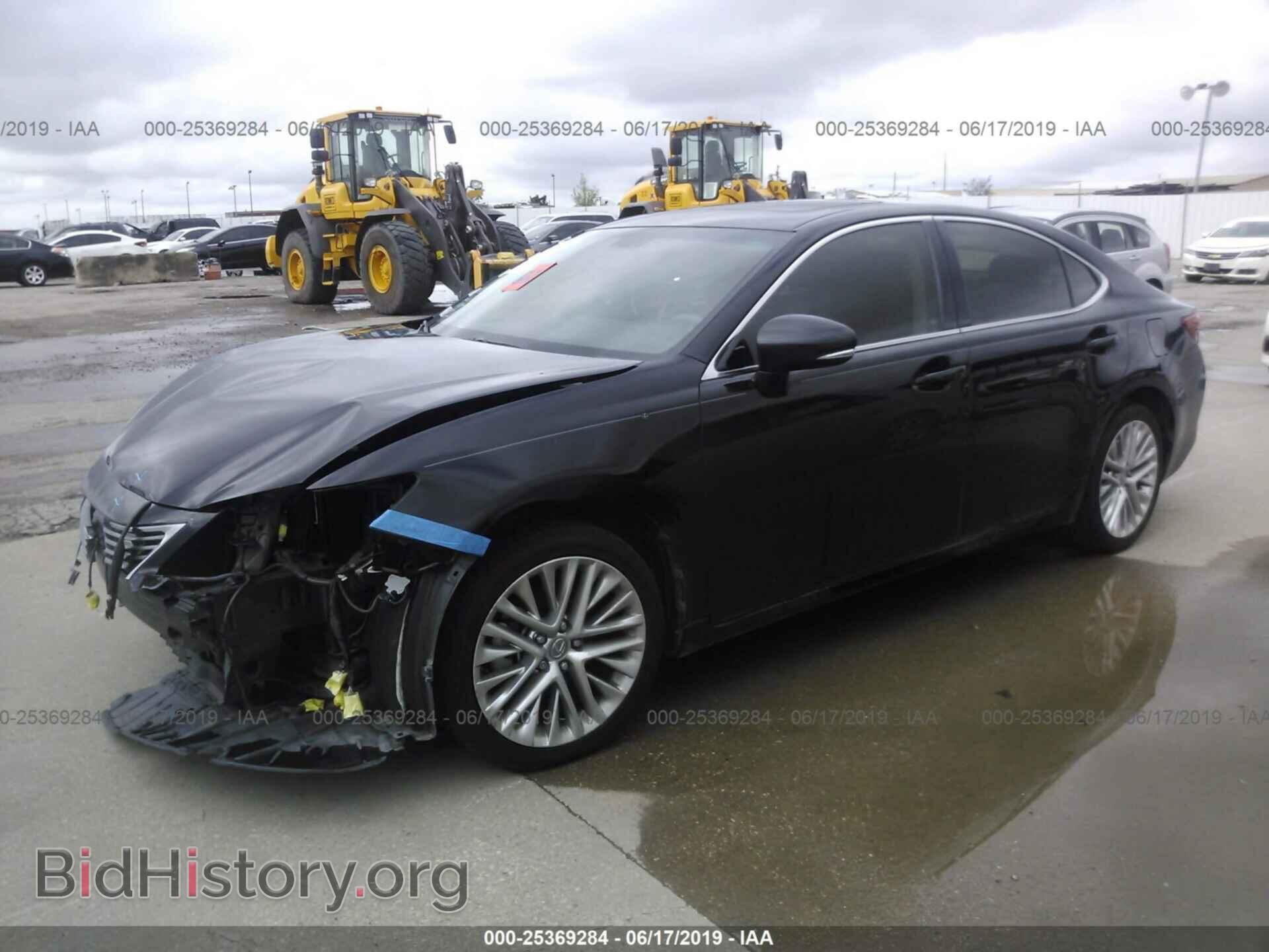 2015 LEXUS ES - VIN: JTHBK1GGXF2165870 - Фото 2