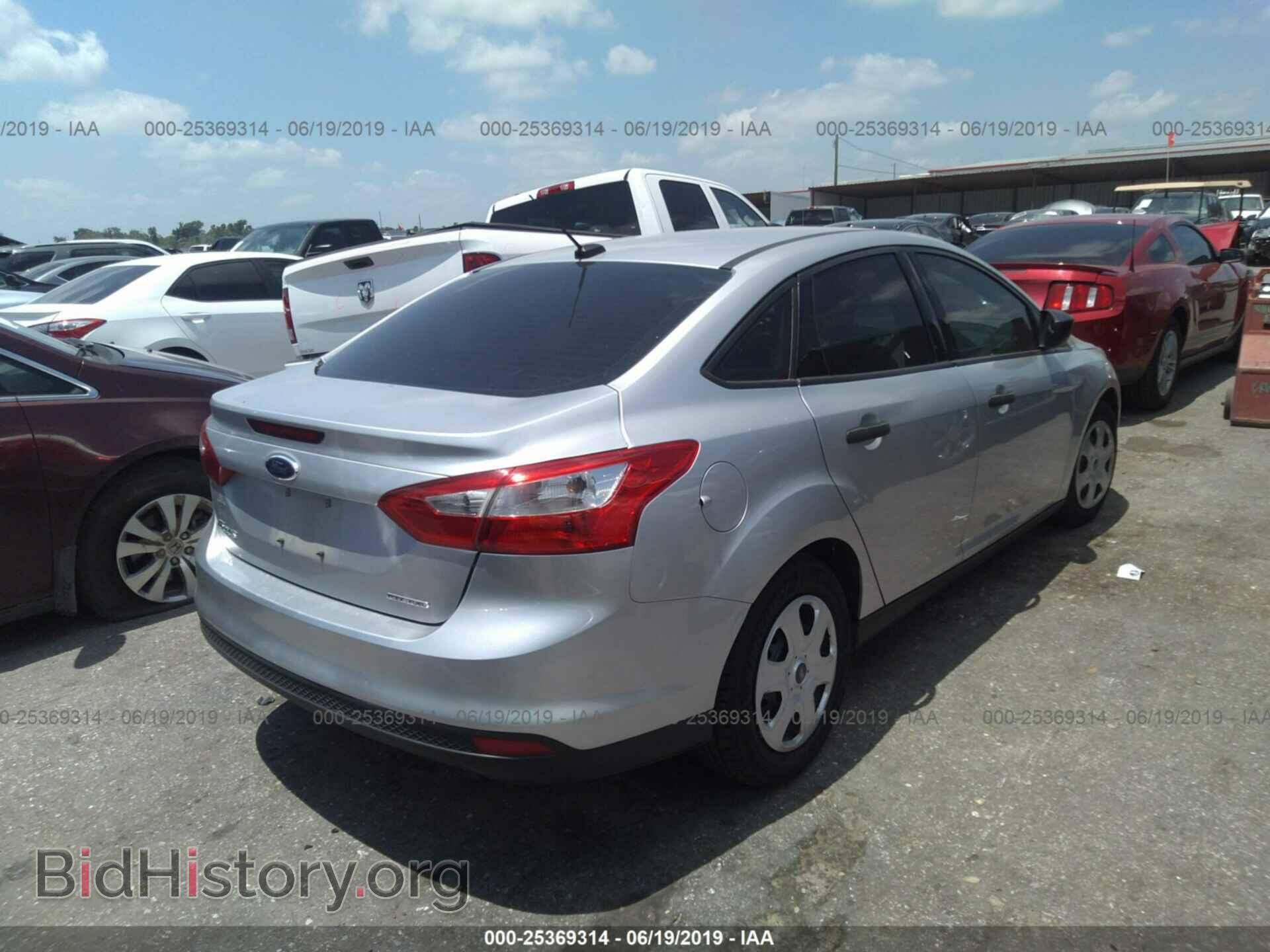 2013 FORD FOCUS - VIN: 1FADP3E23DL283982 - Фото 4