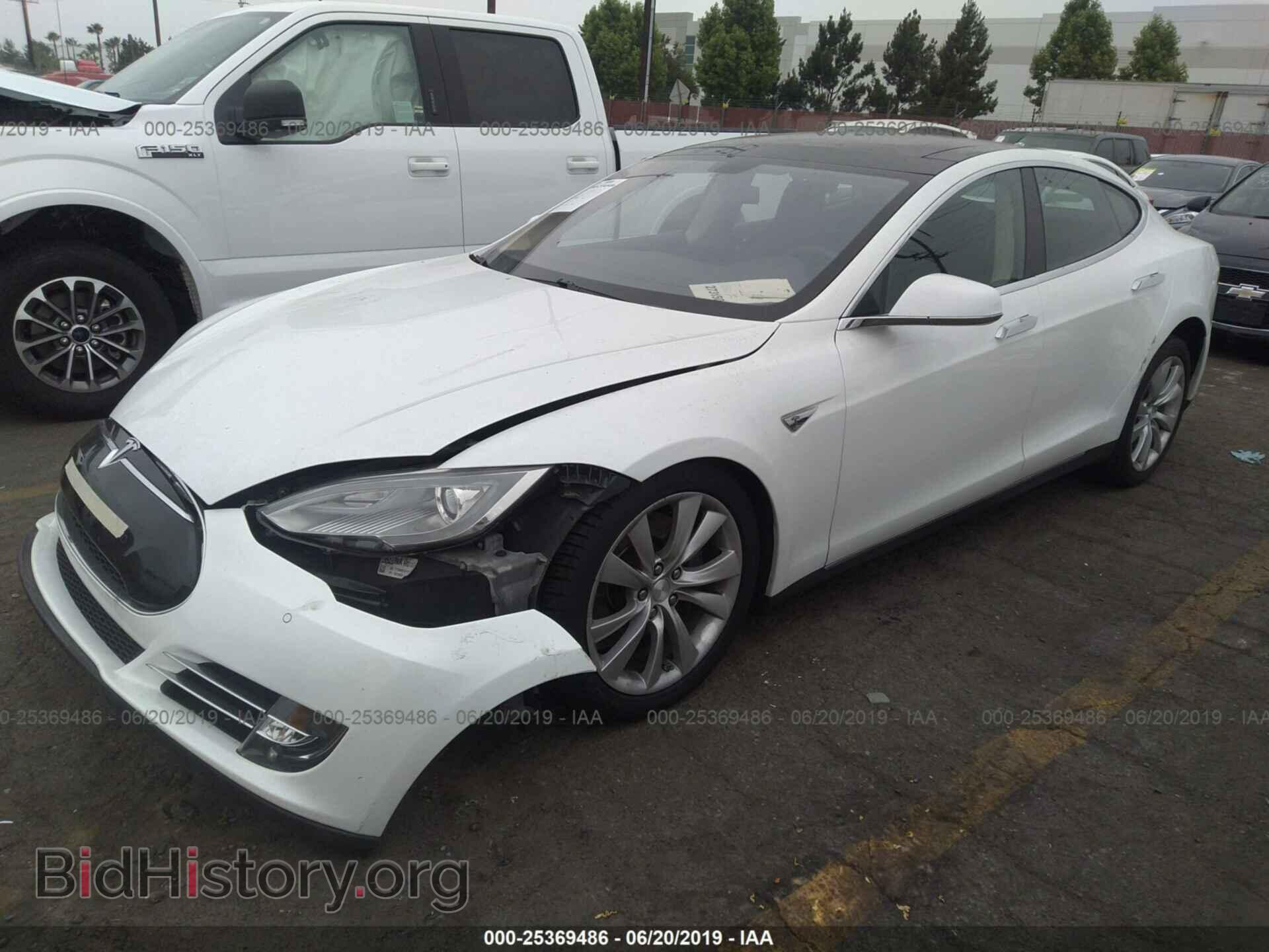 2013 TESLA MODEL S - VIN: 5YJSA1CN6DFP18940 - Фото 2
