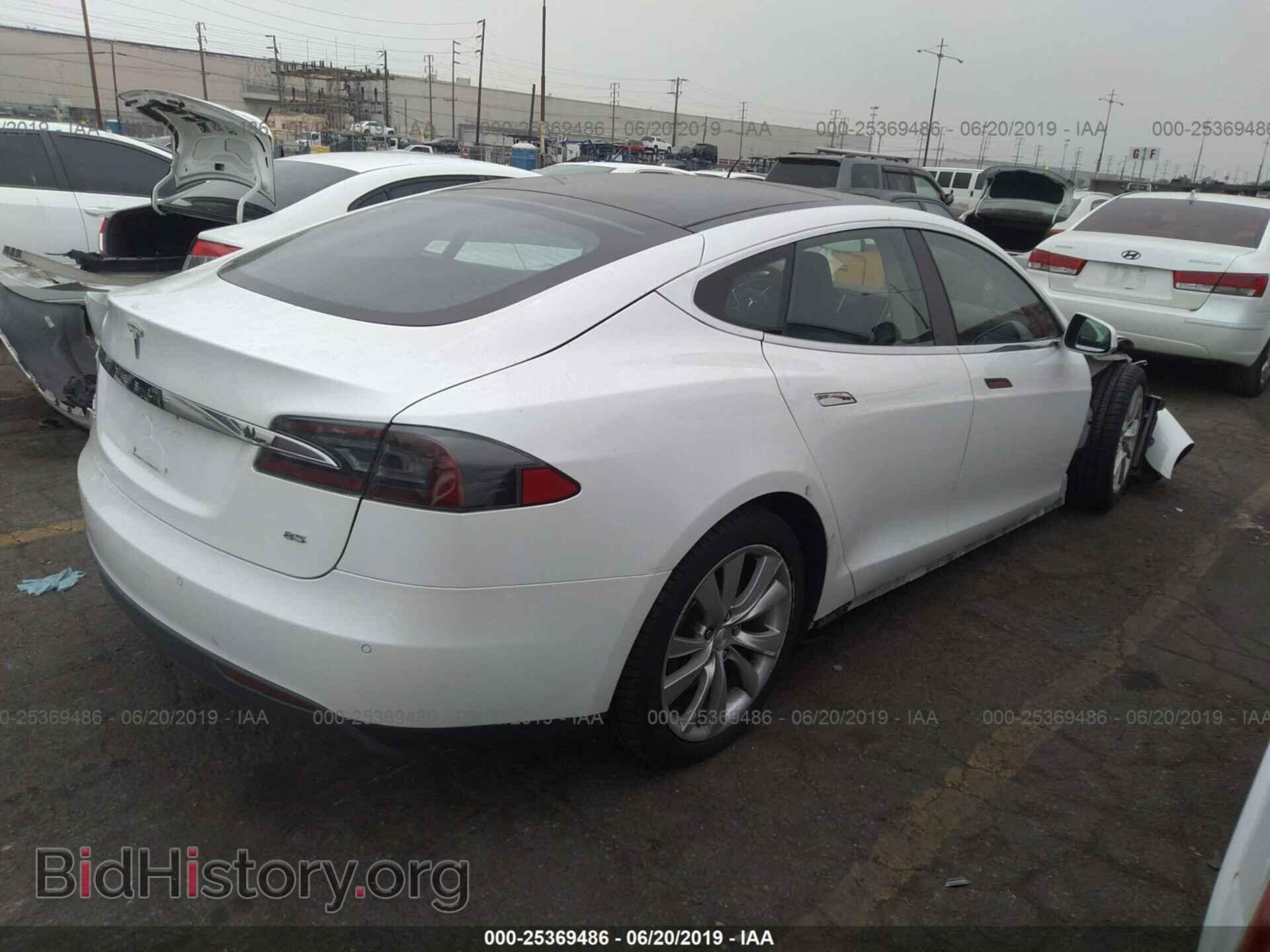 2013 TESLA MODEL S - VIN: 5YJSA1CN6DFP18940 - Фото 4