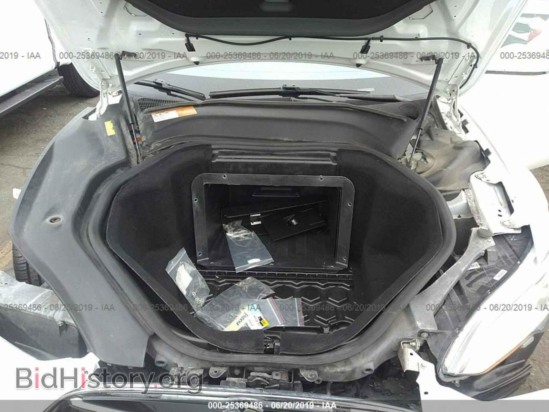 2013 TESLA MODEL S - VIN: 5YJSA1CN6DFP18940 - Фото 10