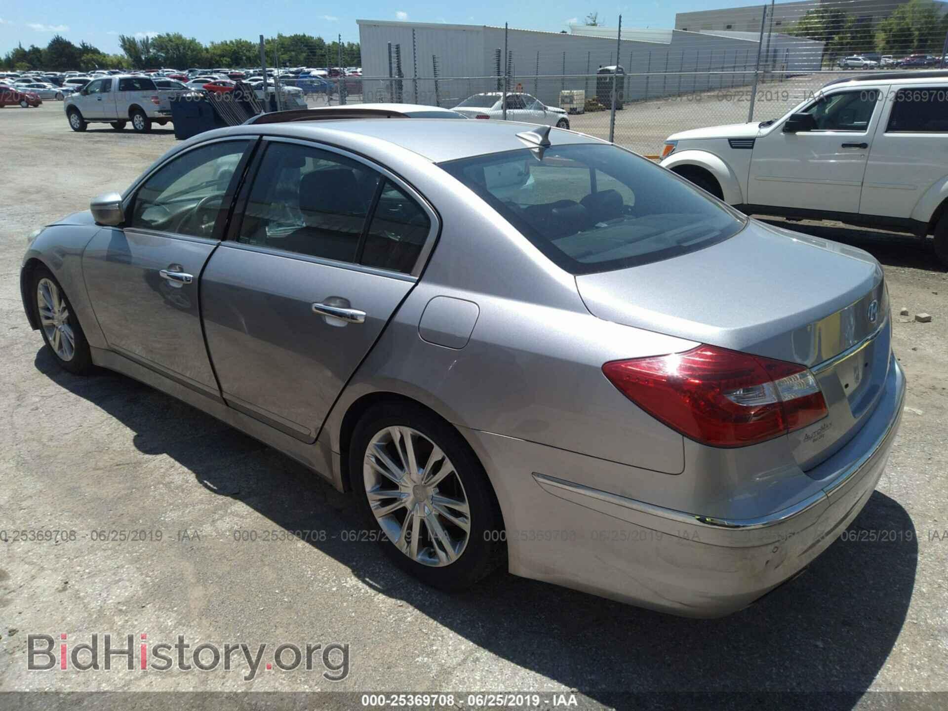2012 HYUNDAI GENESIS - VIN: KMHGC4DD9CU204508 - Фото 3