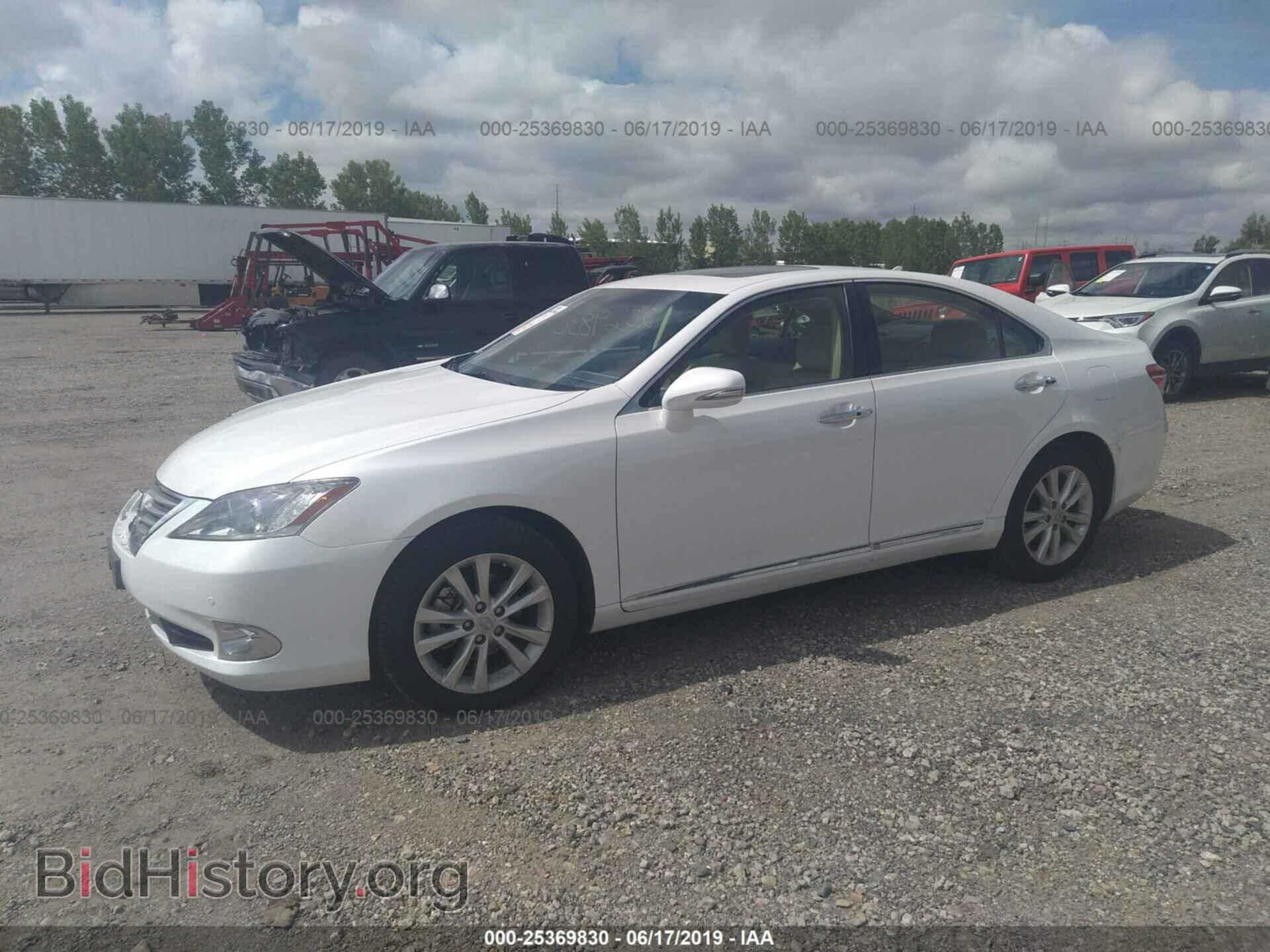 2012 LEXUS ES - VIN: JTHBK1EG0C2505607 - Photo 2