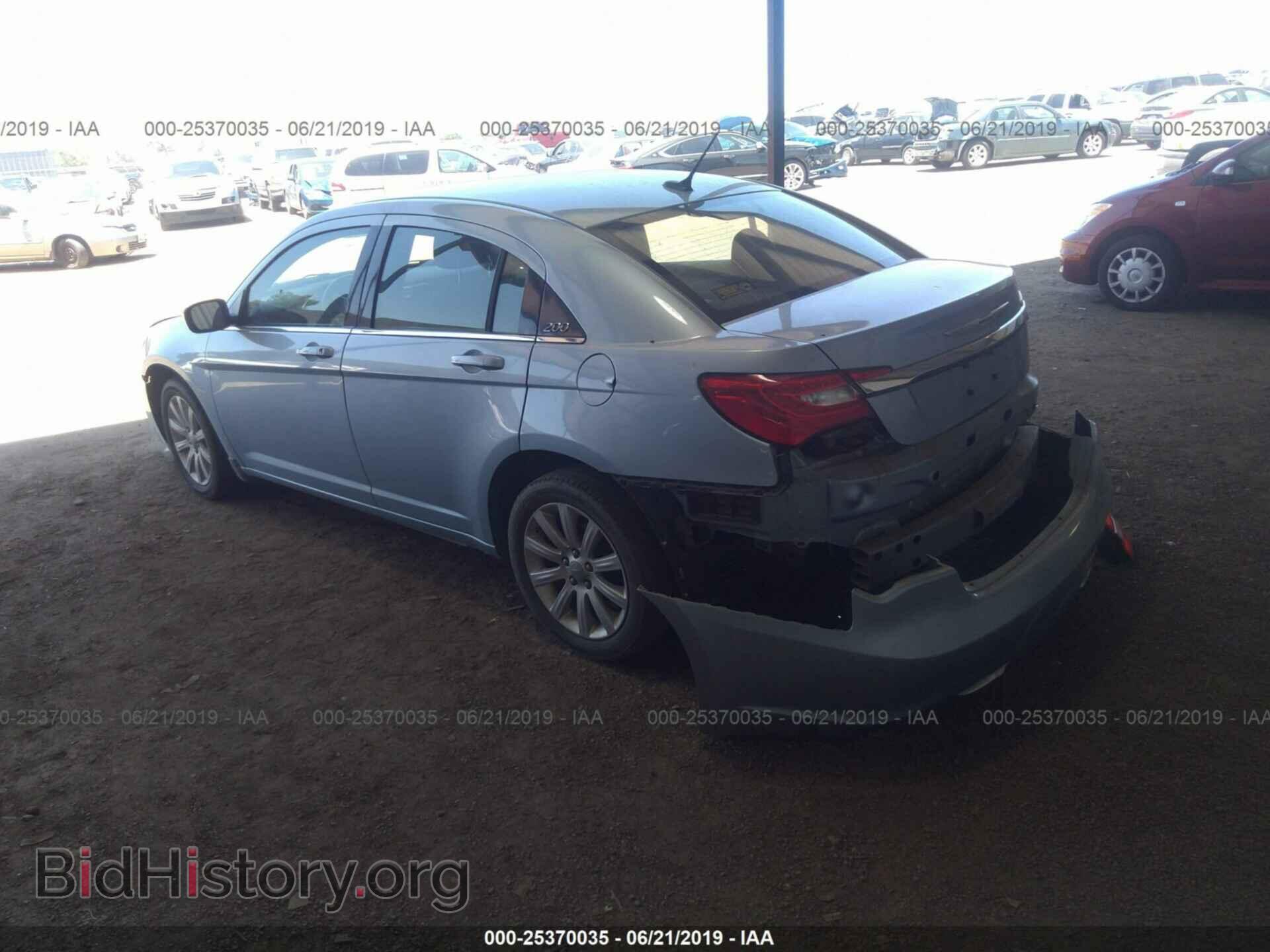 2013 CHRYSLER 200 - VIN: 1C3CCBBB0DN584394 - Фото 3