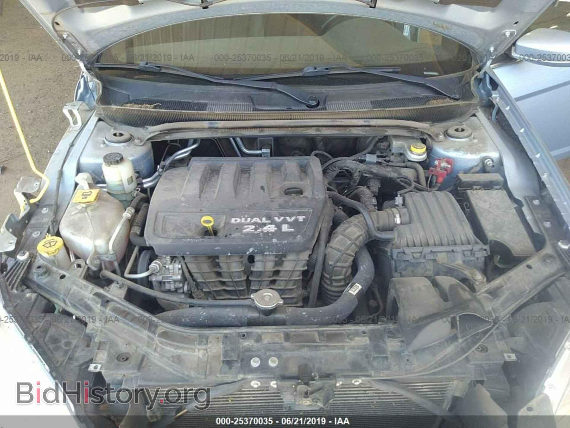 2013 CHRYSLER 200 - VIN: 1C3CCBBB0DN584394 - Фото 10
