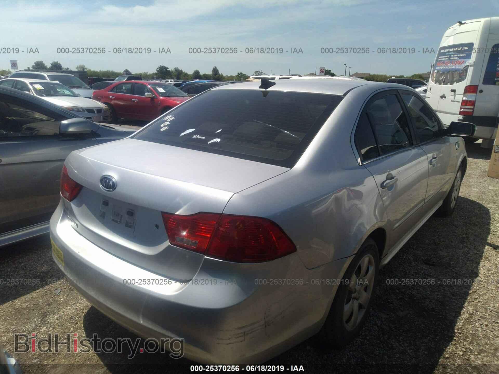 2010 KIA OPTIMA - VIN: KNAGG4A82A5389151 - Фото 4