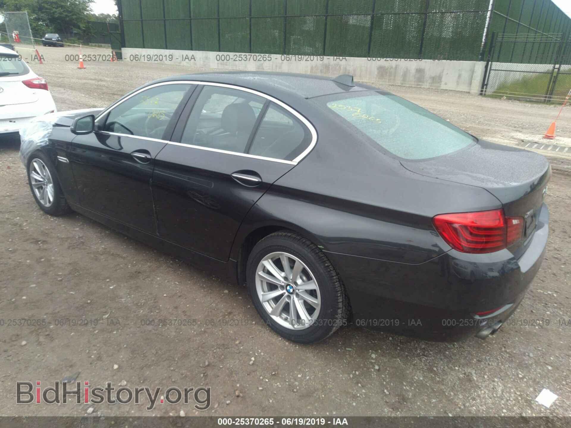 2016 BMW 528 - VIN: WBA5A7C53GG151013 - Фото 3