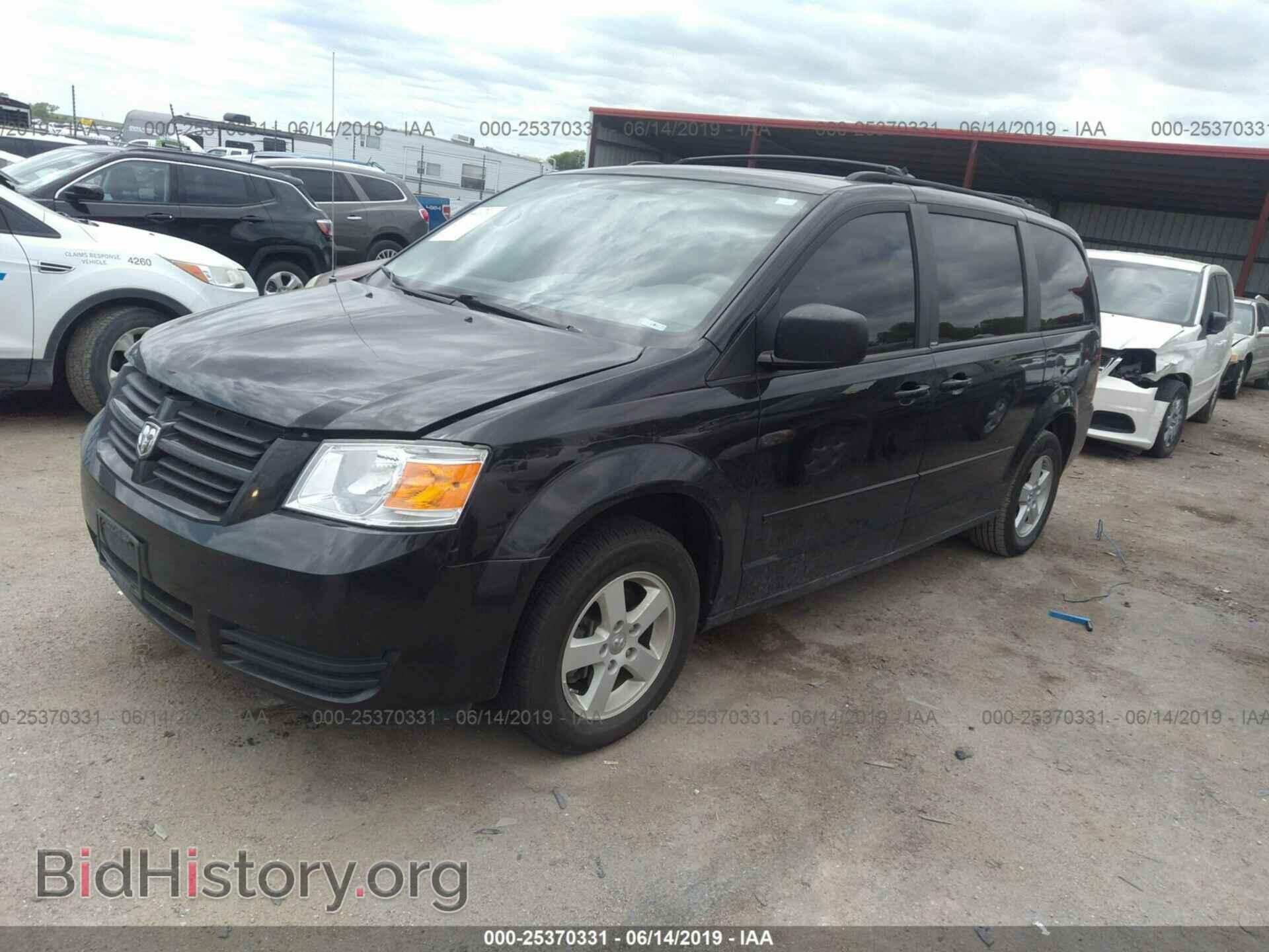 2010 DODGE GRAND CARAVAN - VIN: 2D4RN3D11AR427114 - Фото 2