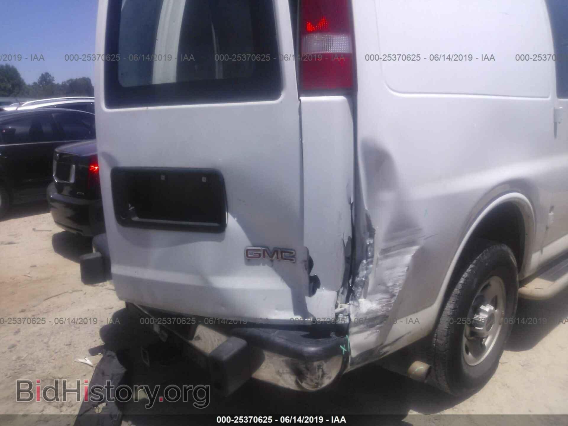 2015 GMC SAVANA - VIN: 1GTW7FCF4F1907751 - Фото 6