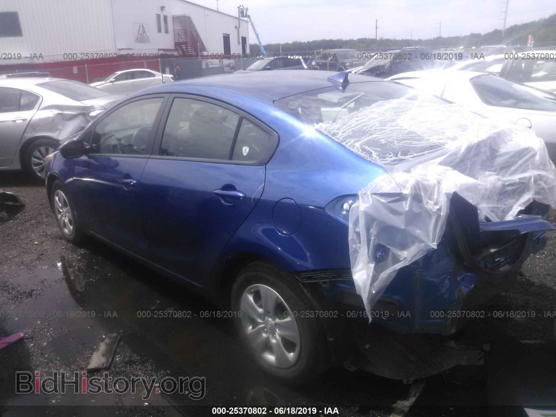 2017 KIA FORTE - VIN: 3KPFK4A73HE057223 - Фото 3