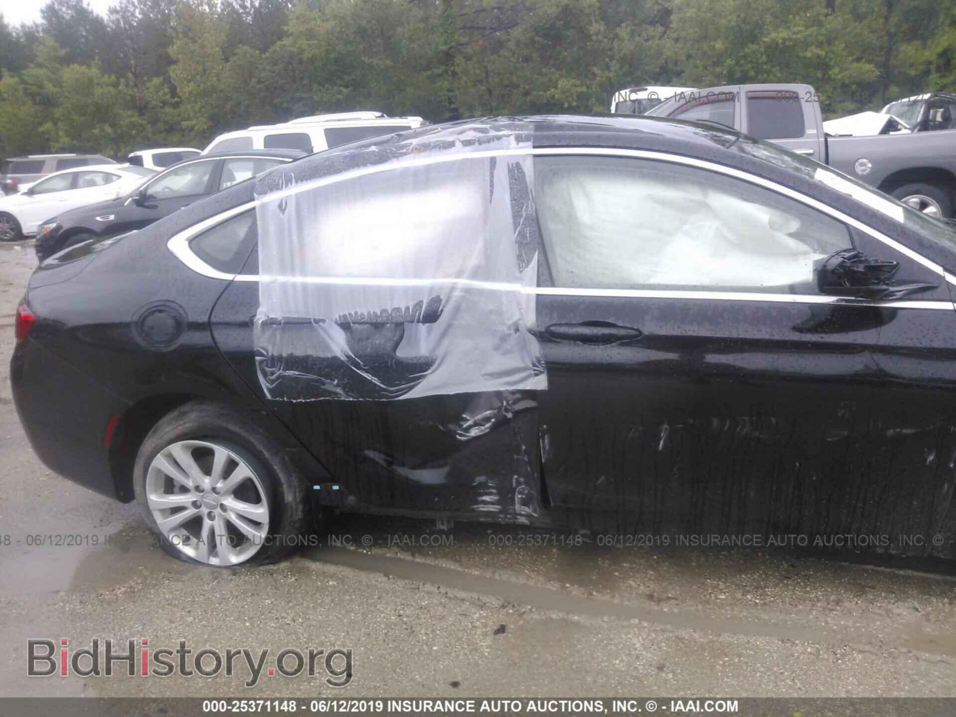 2017 CHRYSLER 200 - VIN: 1C3CCCFB7HN500626 - Photo 6