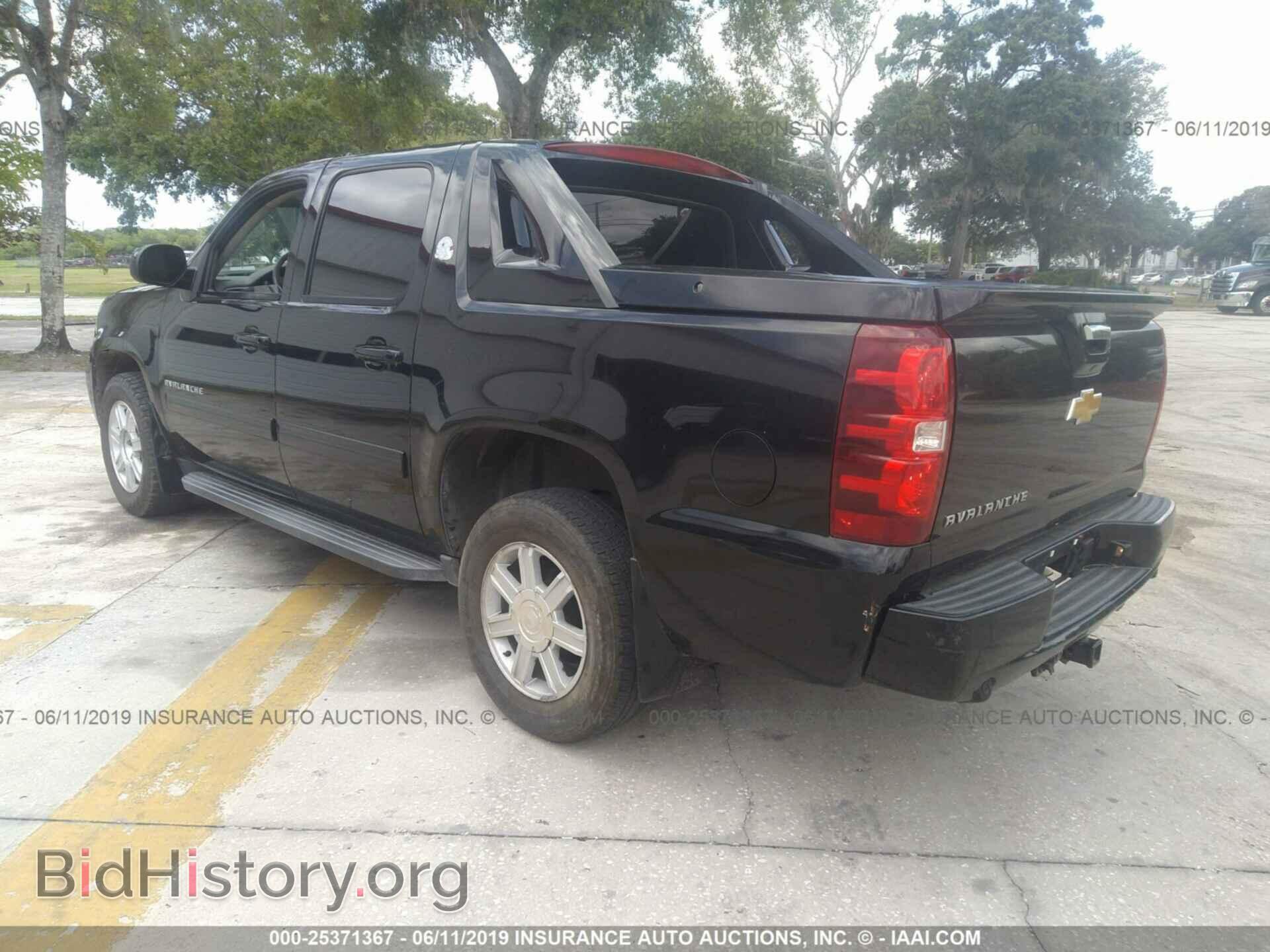 2013 CHEVROLET AVALANCHE - VIN: 3GNMCFE00DG235933 - Фото 3