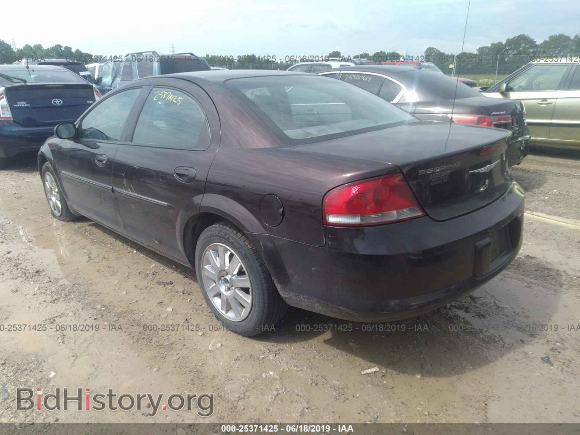 2004 CHRYSLER SEBRING - VIN: 1C3EL56R14N102999 - Фото 3