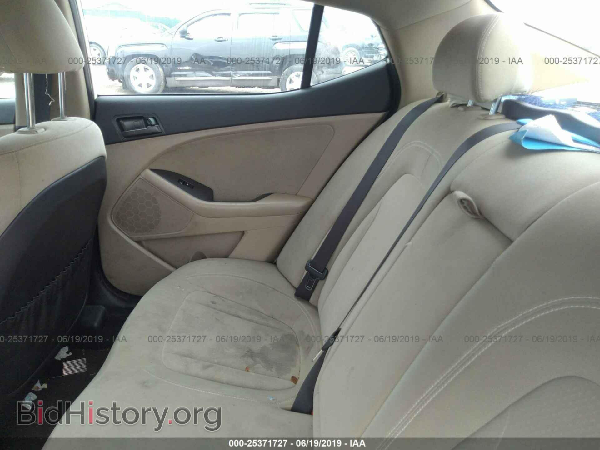 2011 KIA OPTIMA - VIN: KNAGM4A78B5134764 - Фото 8