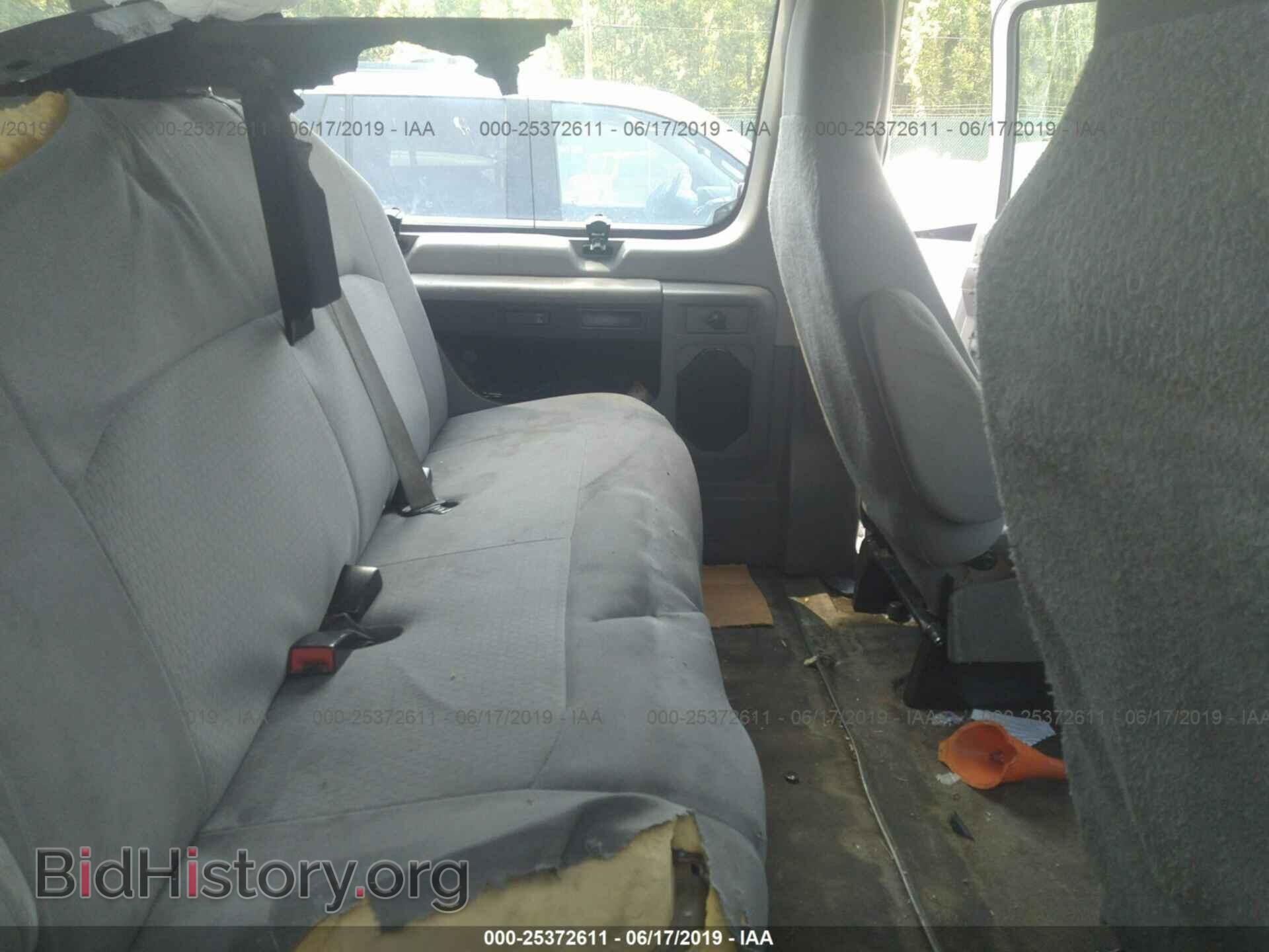 2011 FORD ECONOLINE - VIN: 1FBSS3BL0BDB08341 - Photo 8