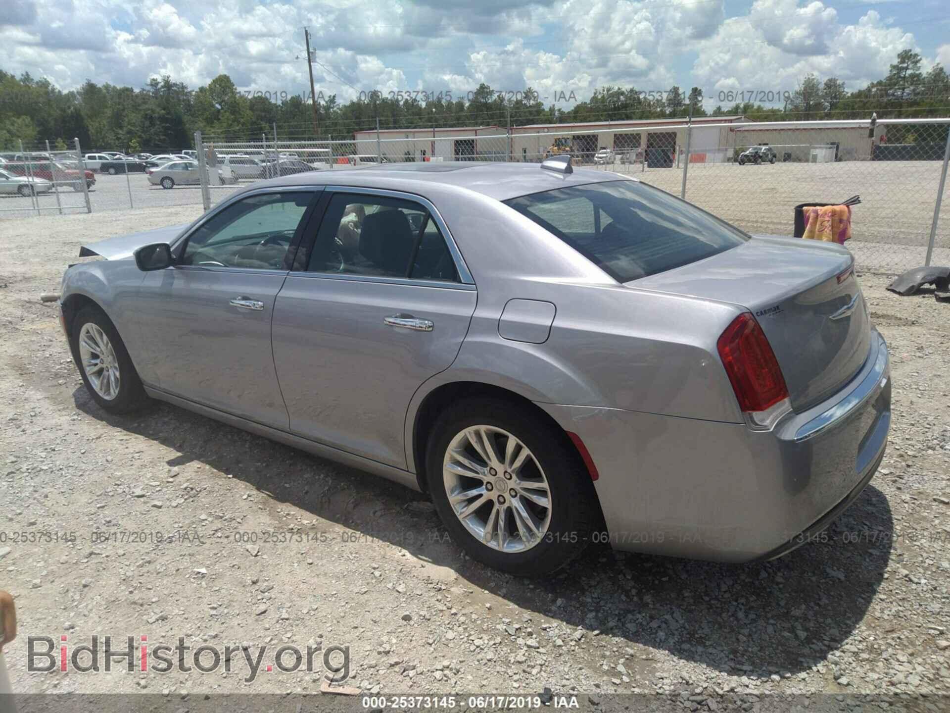 2017 CHRYSLER 300C - VIN: 2C3CCAEG8HH534035 - Фото 3