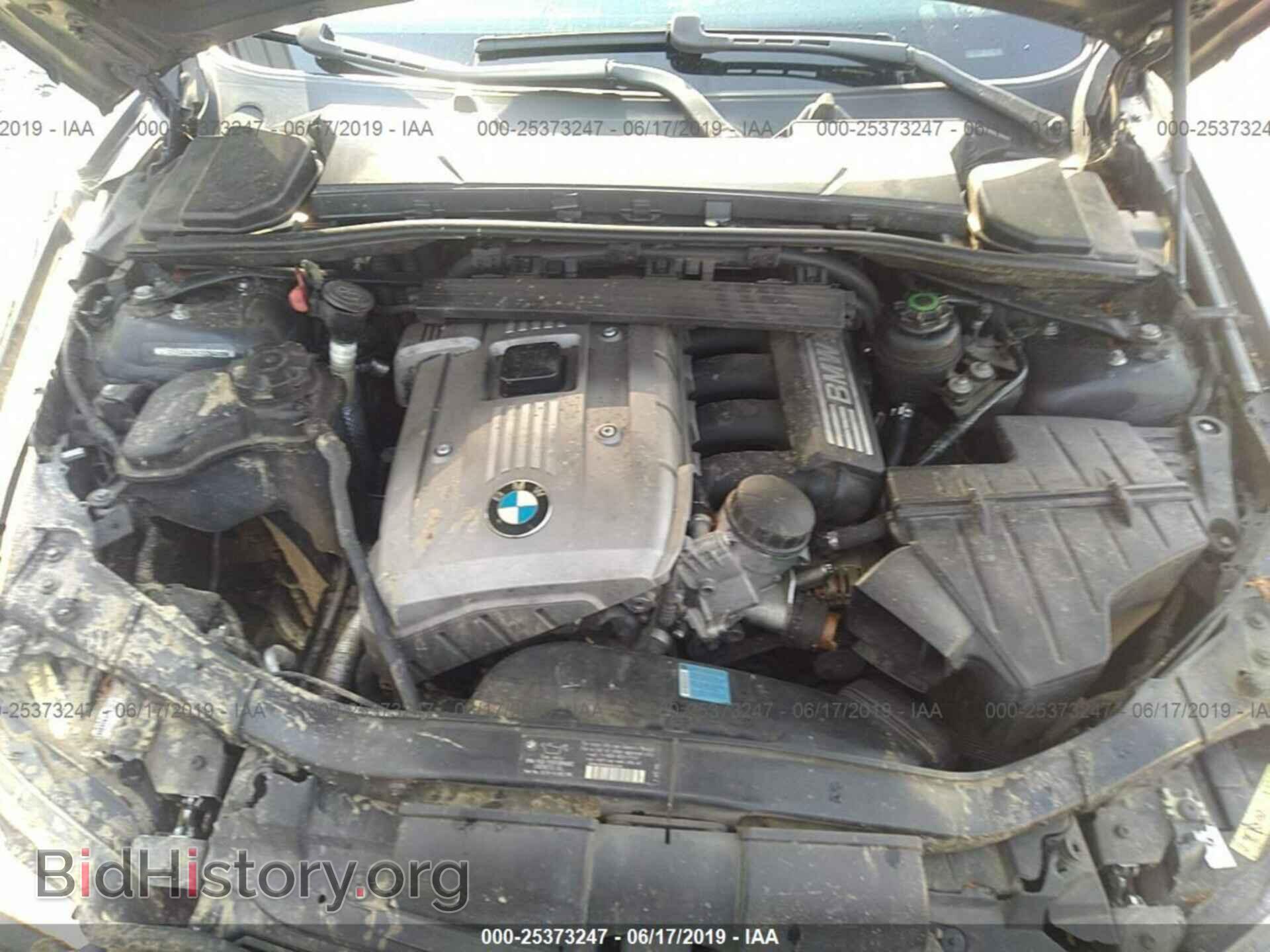 2006 BMW 330 - VIN: WBAVB33506KR75990 - Фото 10