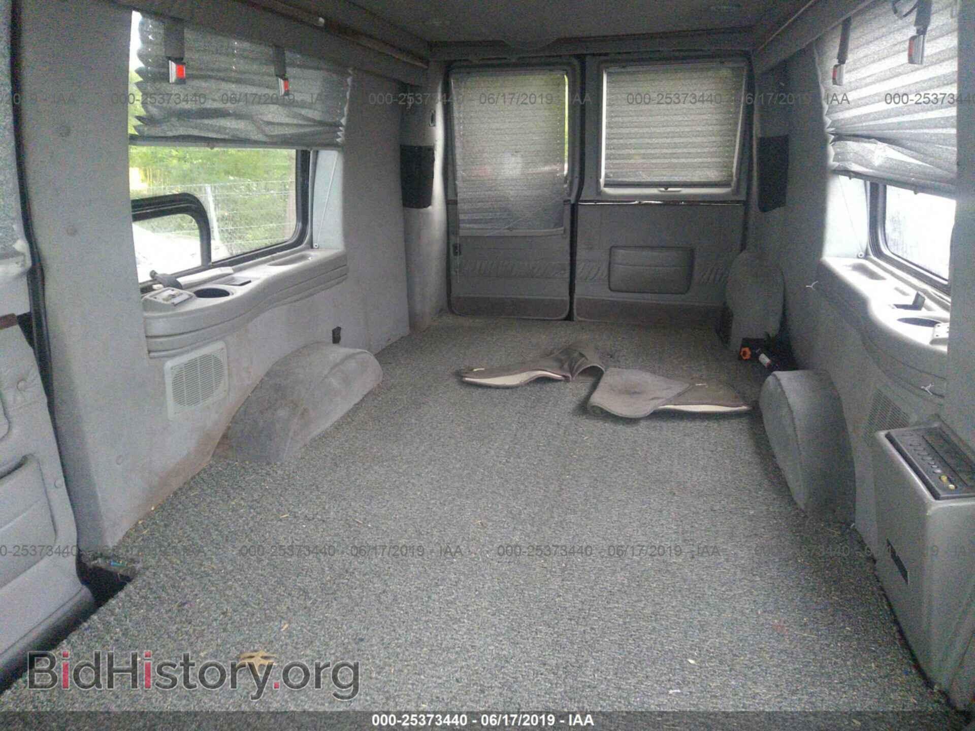 2003 FORD ECONOLINE - VIN: 1FDNS24L73HA91981 - Photo 8