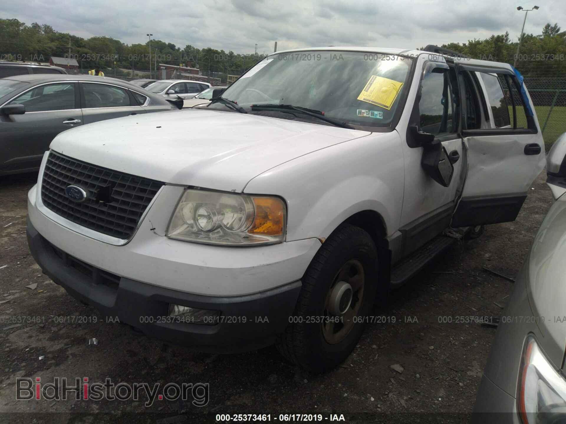 2006 FORD EXPEDITION - VIN: 1FMPU16576LA97549 - Фото 2