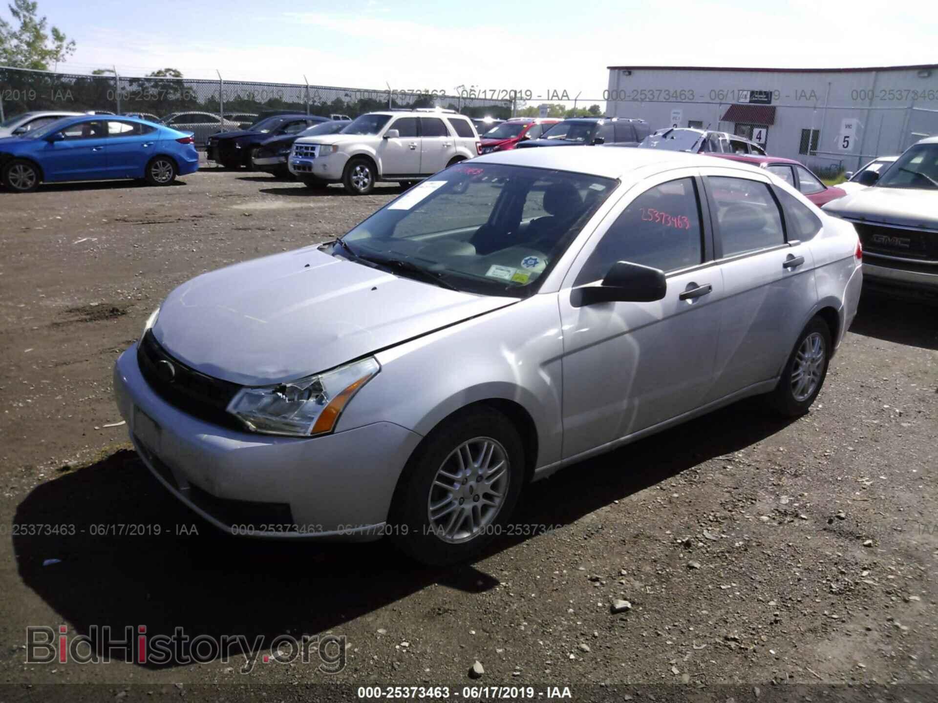 2009 FORD FOCUS - VIN: 1FAHP35N59W168236 - Фото 2