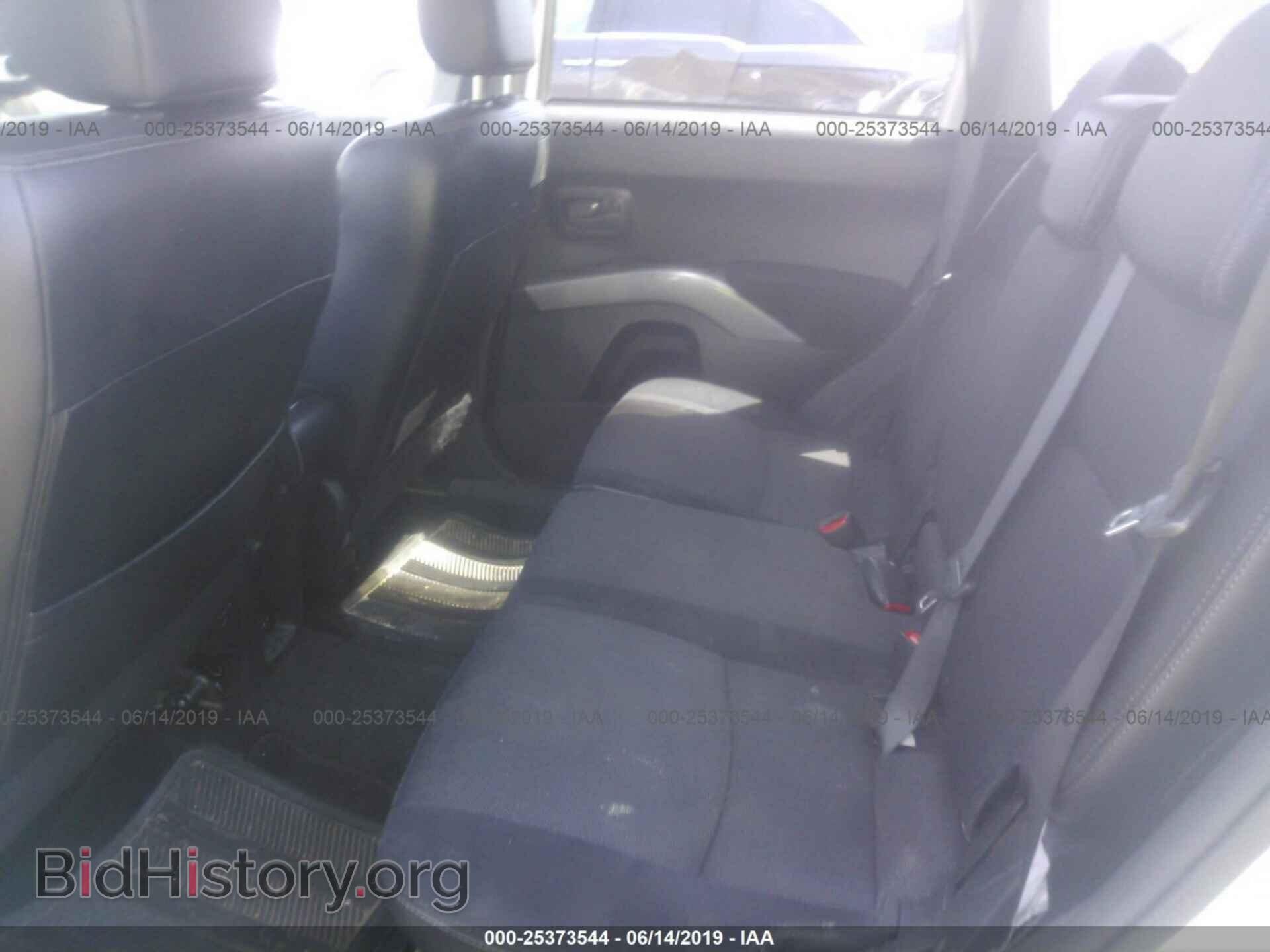 2008 MITSUBISHI OUTLANDER - VIN: JA4LT31W08Z010716 - Фото 8