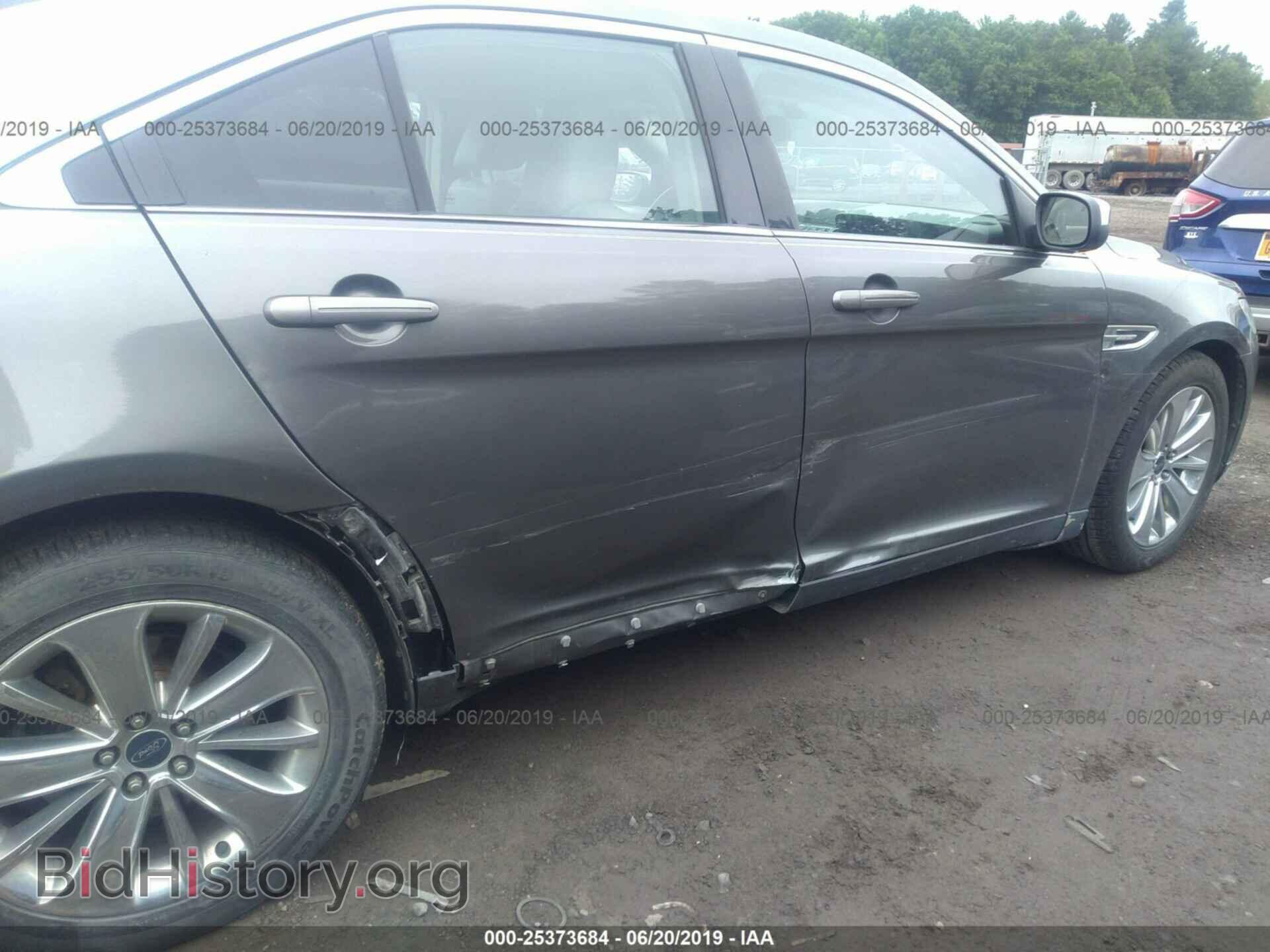 2011 FORD TAURUS - VIN: 1FAHP2JW2BG106429 - Фото 6