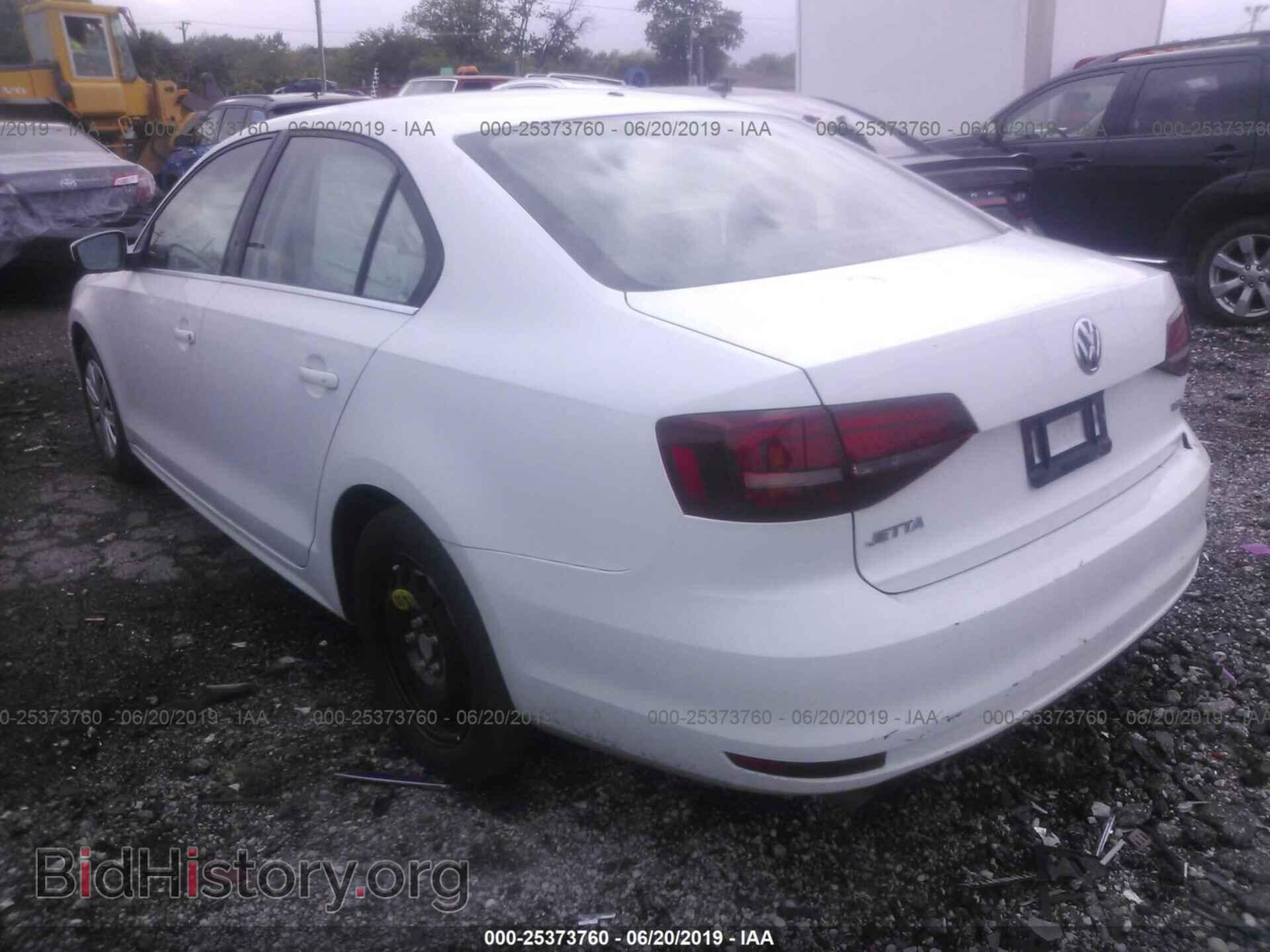 2017 VOLKSWAGEN JETTA - VIN: 3VW2B7AJ5HM249600 - Фото 3