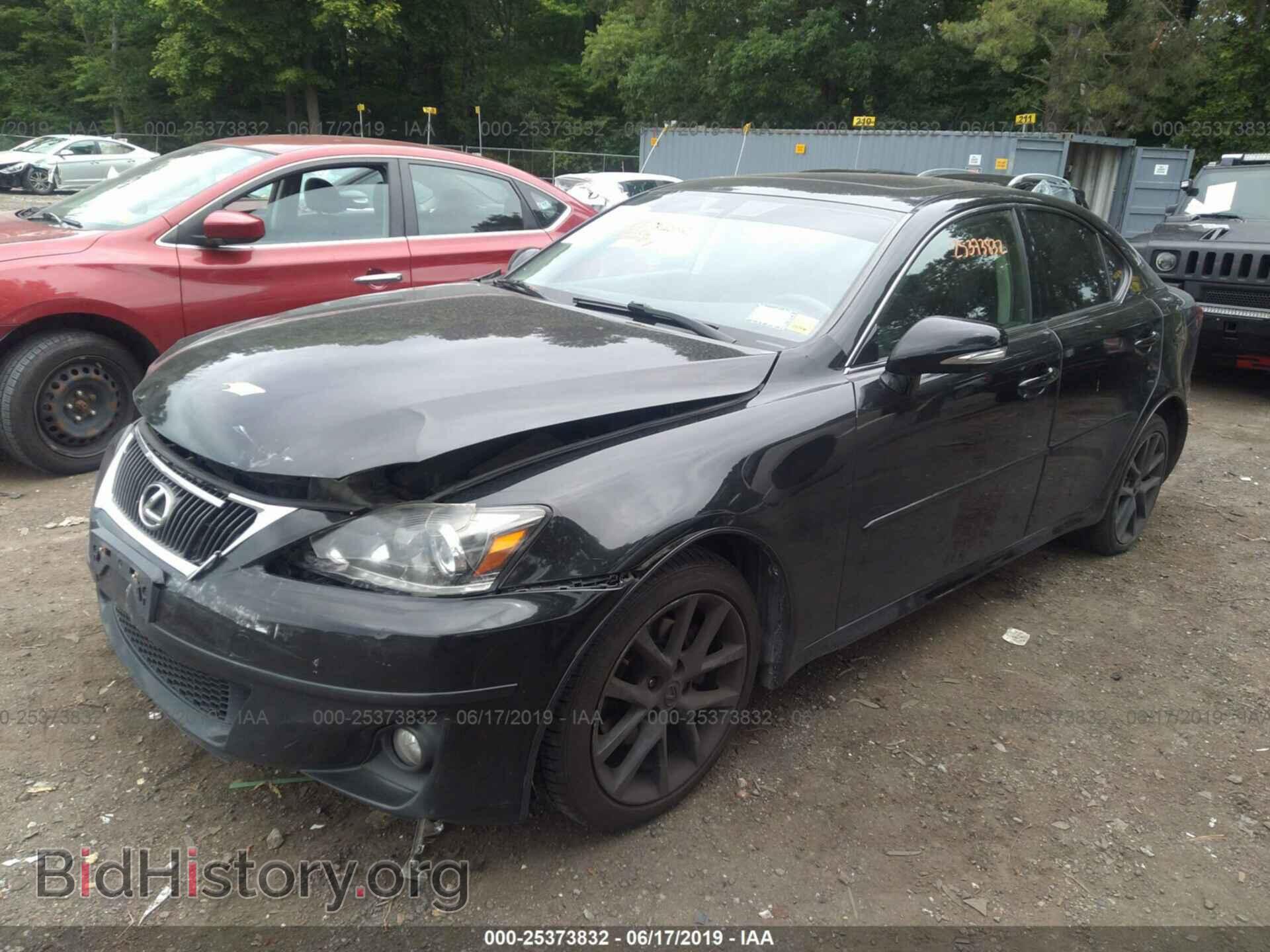 2012 LEXUS IS - VIN: JTHCF5C20C5057018 - Photo 2