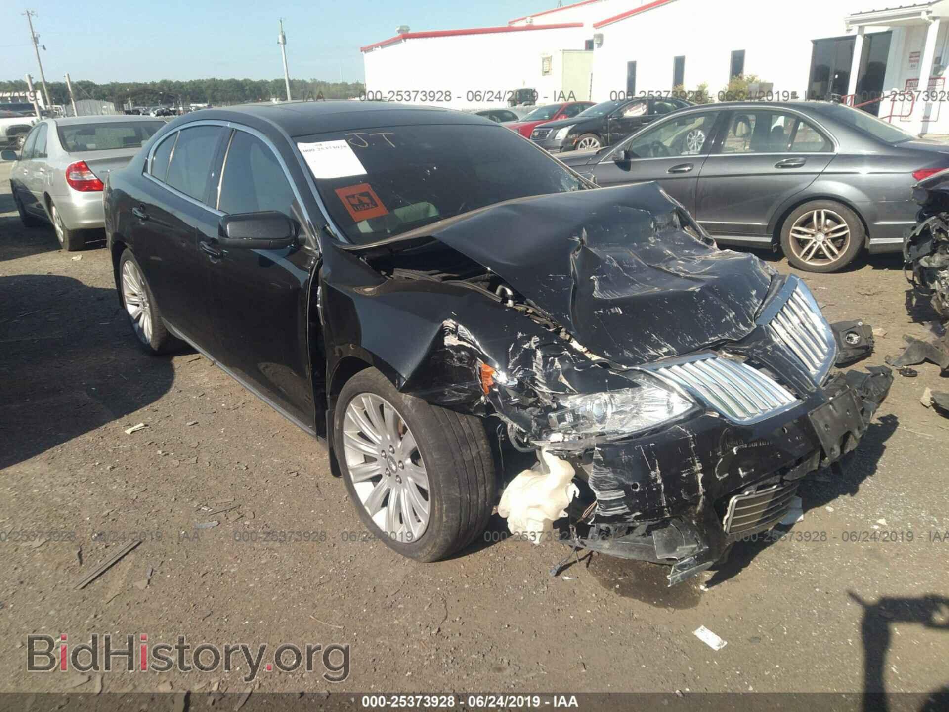 Фотография 1LNHL9FT0CG806475 - LINCOLN MKS 2012