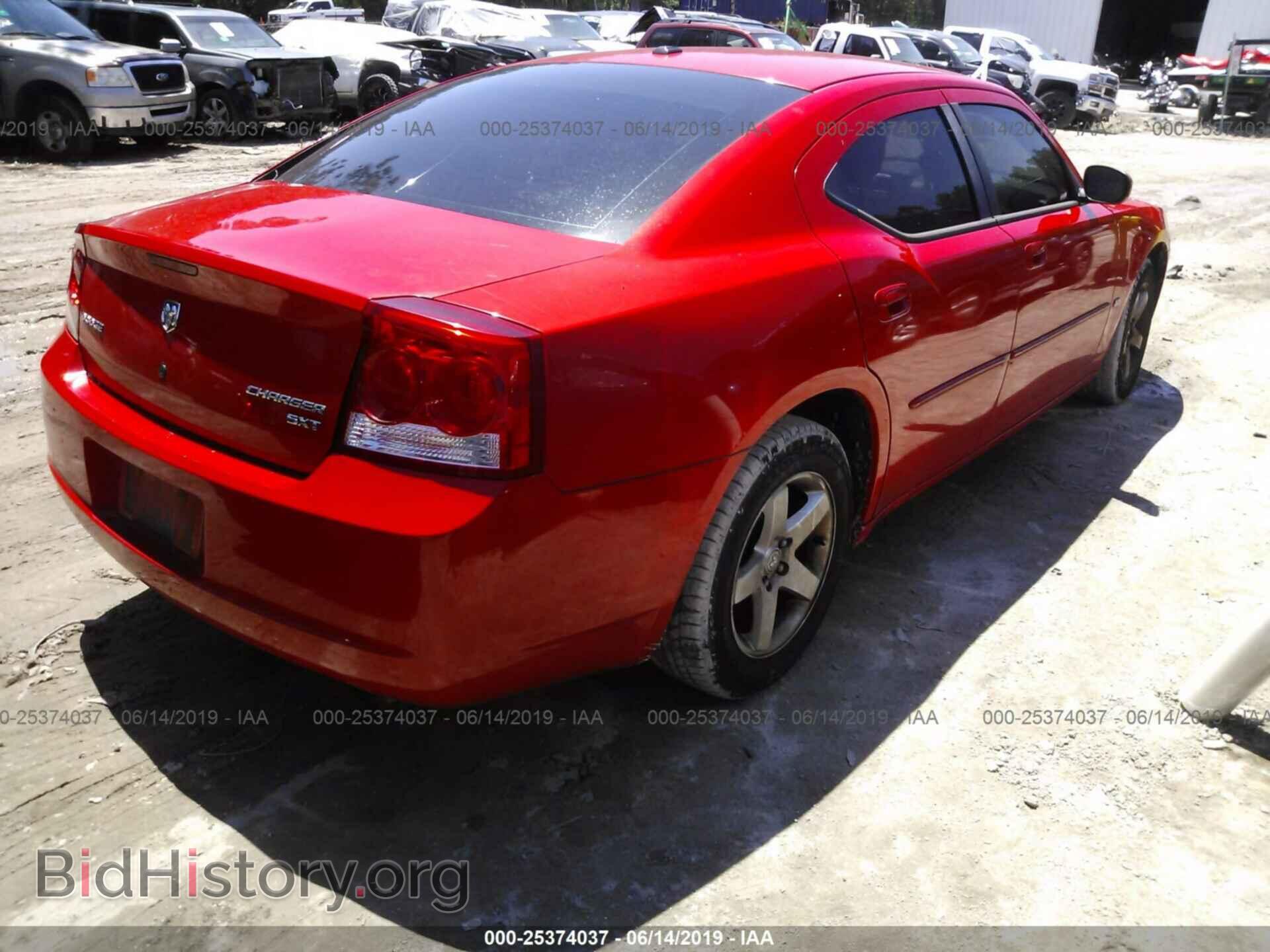 2010 DODGE CHARGER - VIN: 2B3CA3CVXAH186048 - Фото 4