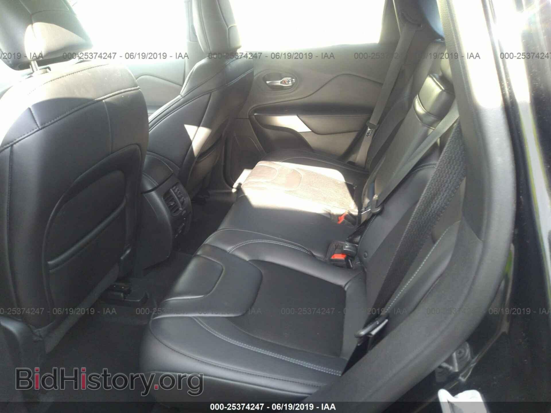 2019 JEEP CHEROKEE - VIN: 1C4PJLLBXKD403280 - Фото 8