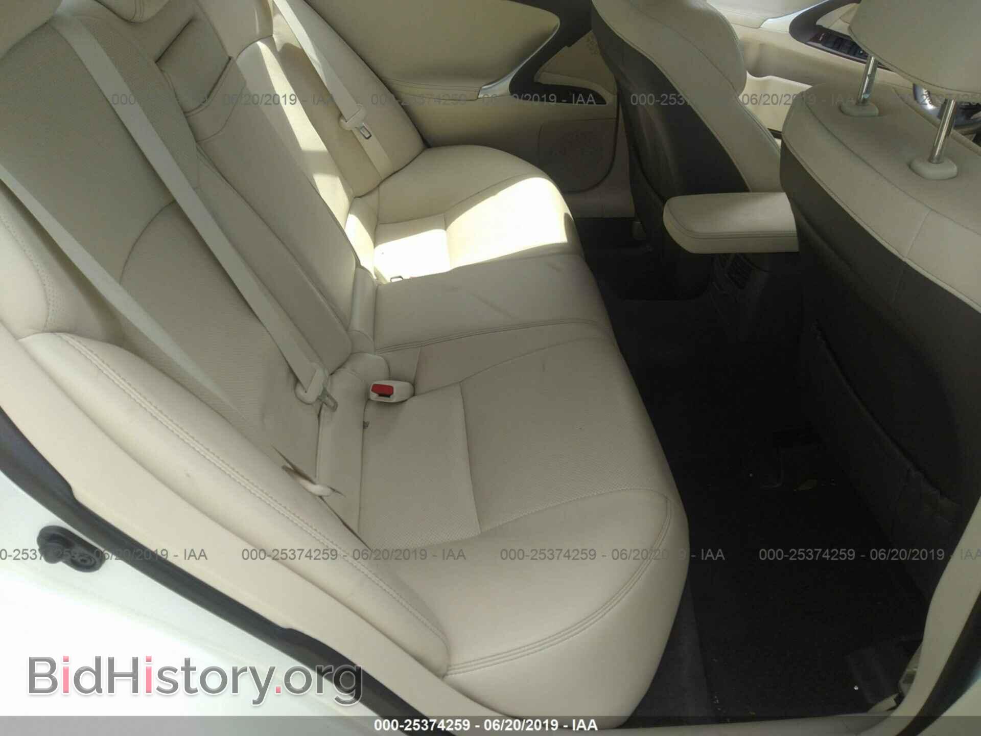 2012 LEXUS IS - VIN: JTHCF5C21C5056038 - Фото 8