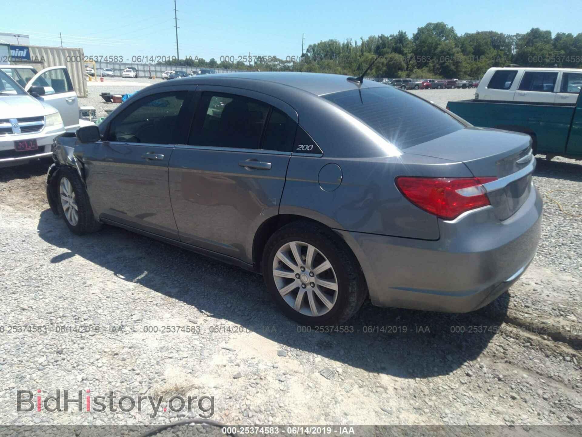2013 CHRYSLER 200 - VIN: 1C3CCBBBXDN598366 - Фото 3