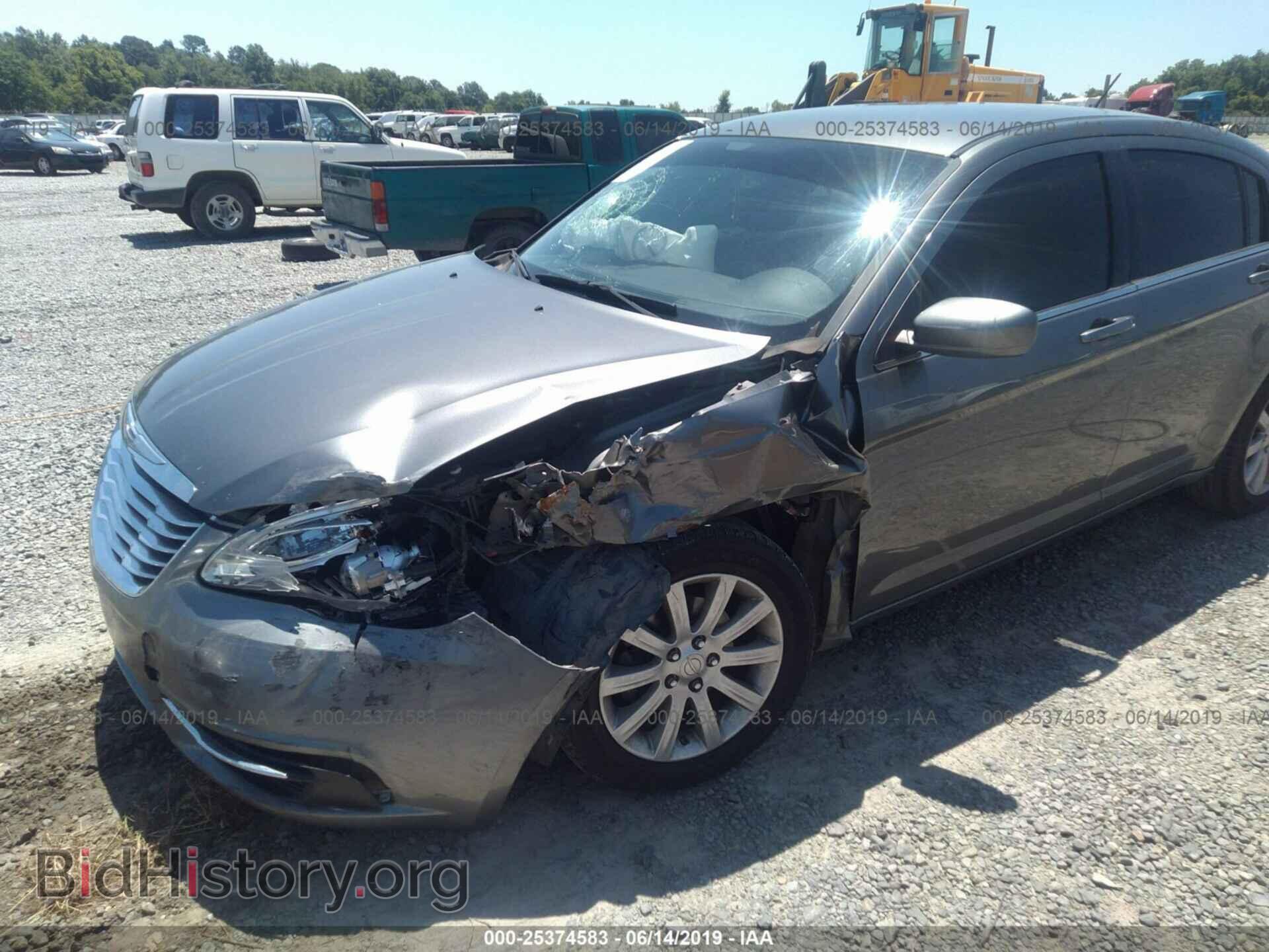 2013 CHRYSLER 200 - VIN: 1C3CCBBBXDN598366 - Фото 6