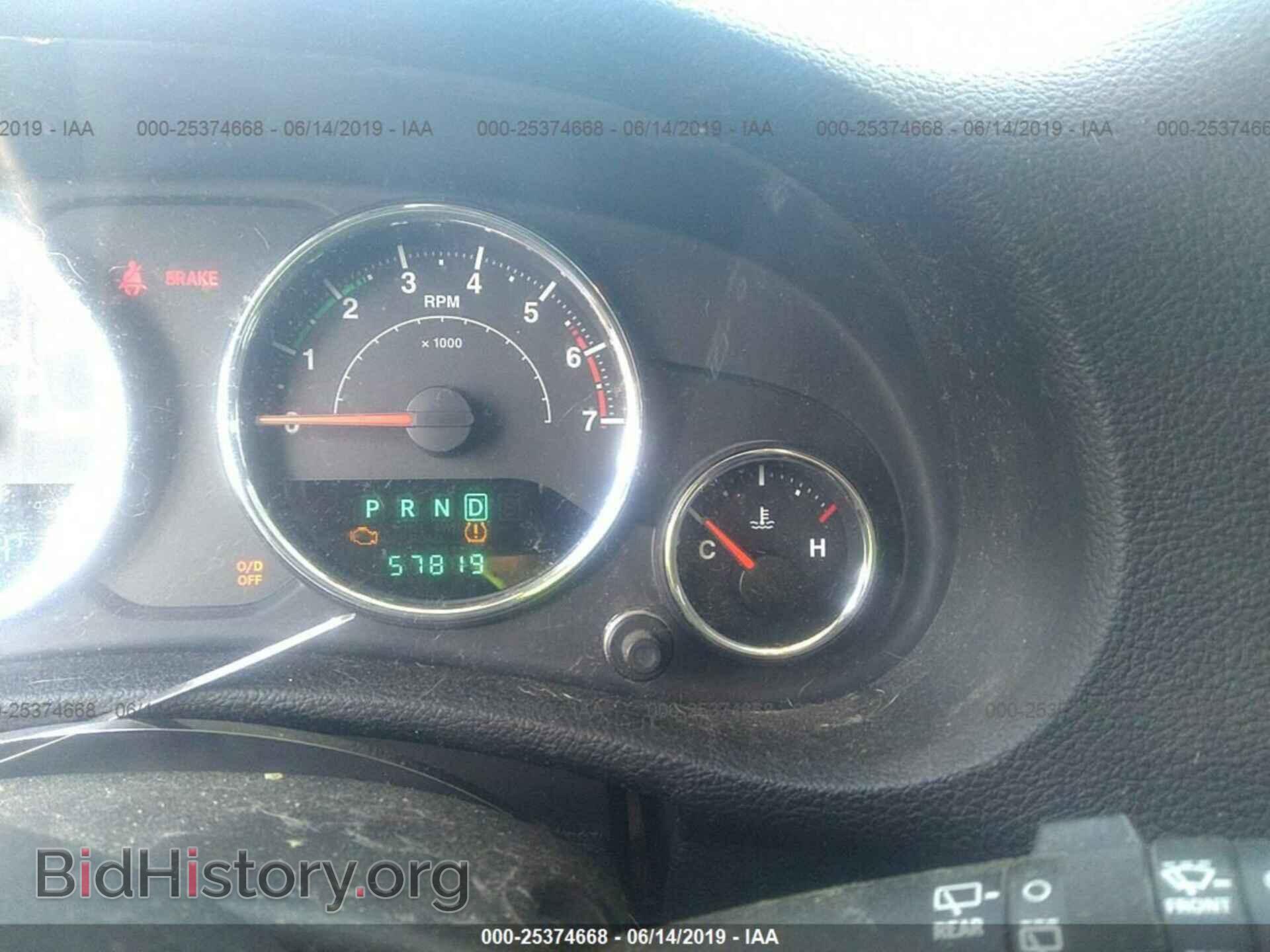 2011 JEEP WRANGLER - VIN: 1J4AA2D17BL601840 - Фото 7